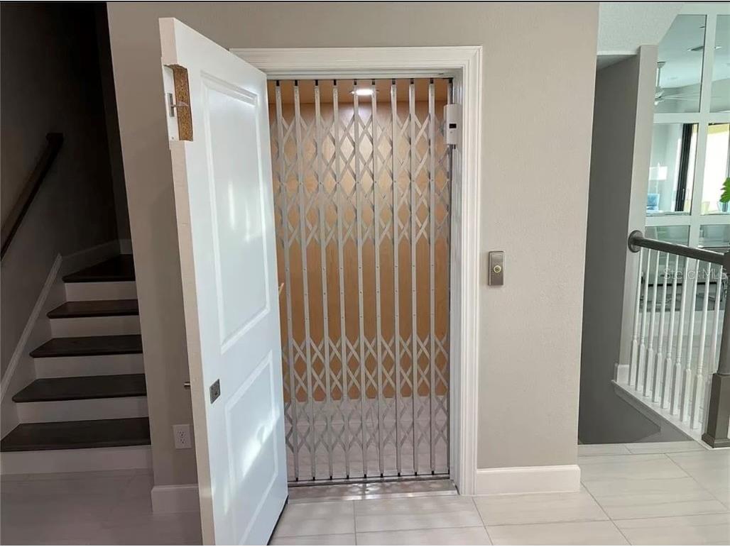 5569 Cannes Circle Sarasota FL 34231 A4595715 image12