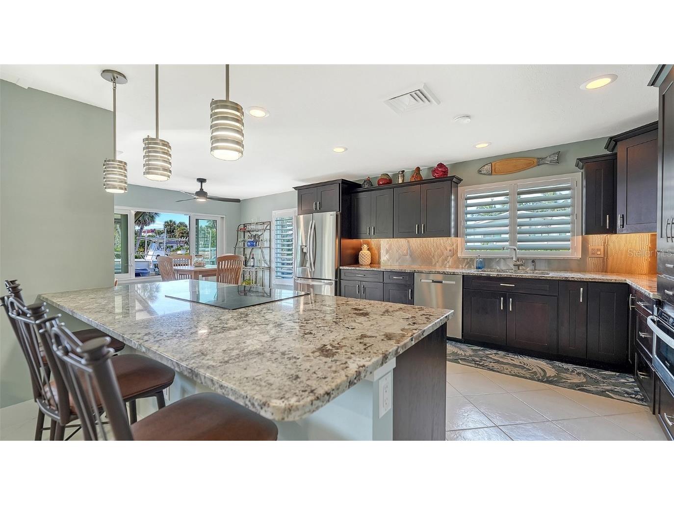 5569 Contento Drive Sarasota FL 34242 - SIESTA ISLES CANAL SYSTEM A4670108 image26