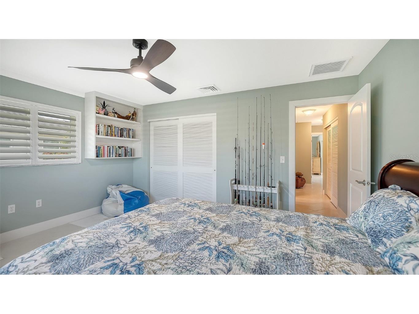 5569 Contento Drive Sarasota FL 34242 - SIESTA ISLES CANAL SYSTEM A4670108 image34