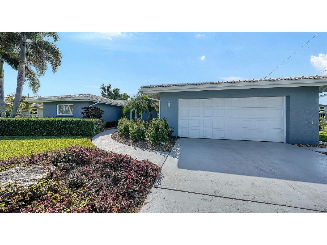 5569 Contento Drive Sarasota FL 34242 - SIESTA ISLES CANAL SYSTEM A4670108 image9