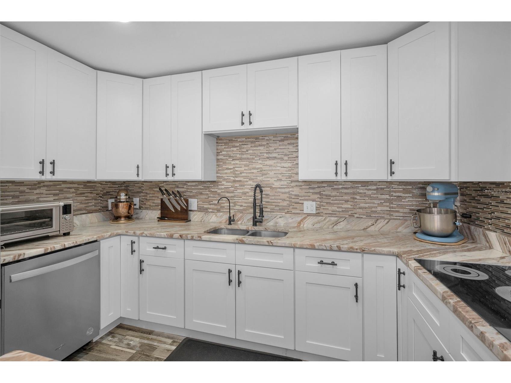 557 77th Avenue Saint Pete Beach FL 33706 TB8448567 image3