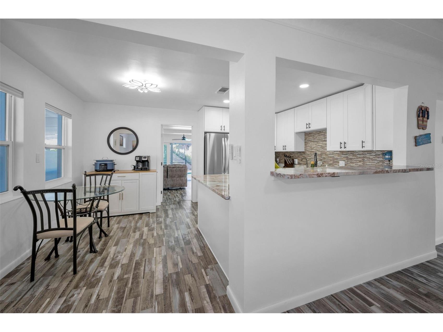 557 77th Avenue Saint Pete Beach FL 33706 TB8448567 image8