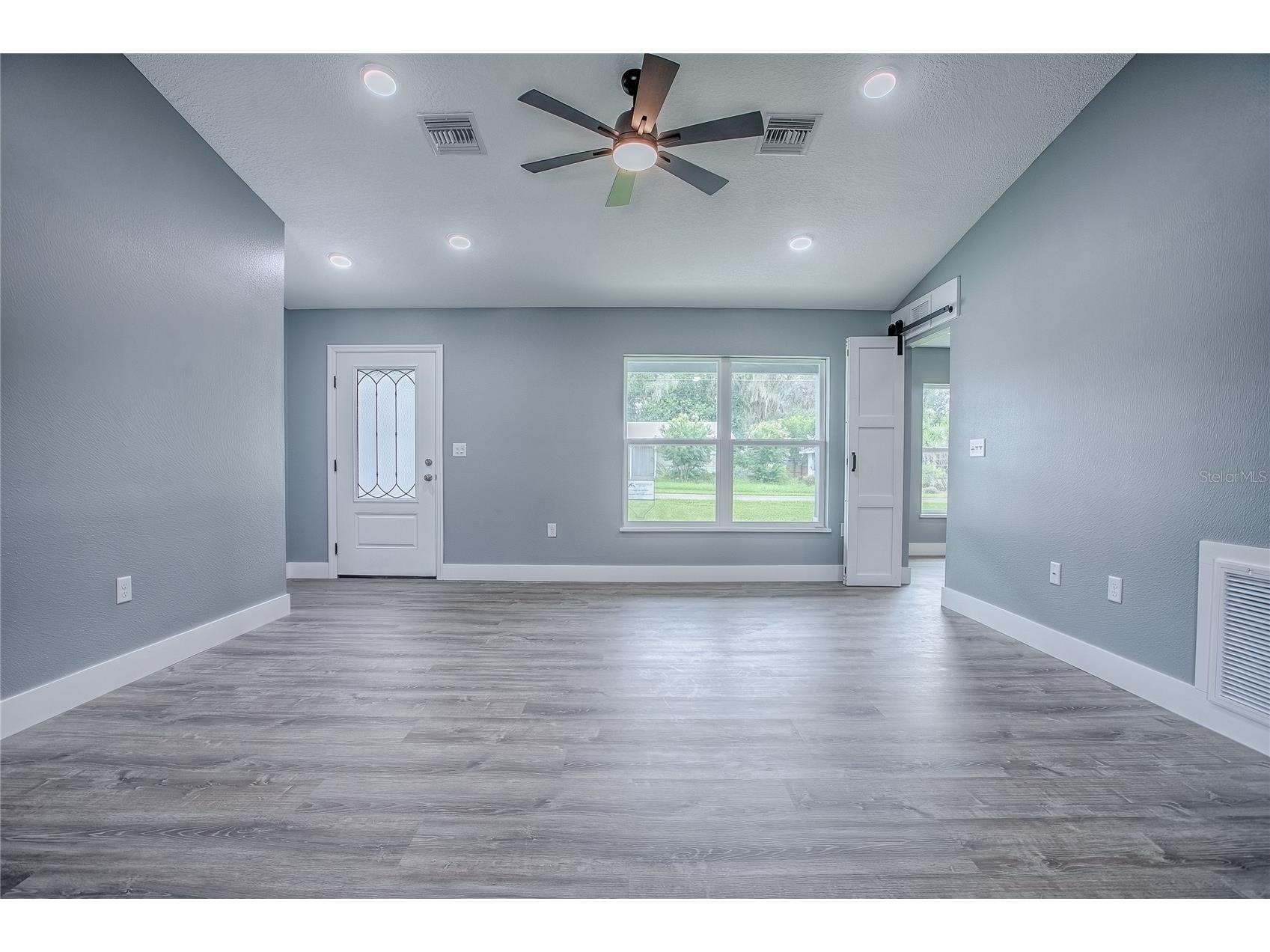 557 County Road 487 Lake Panasoffkee FL 33538 G5115070 image4