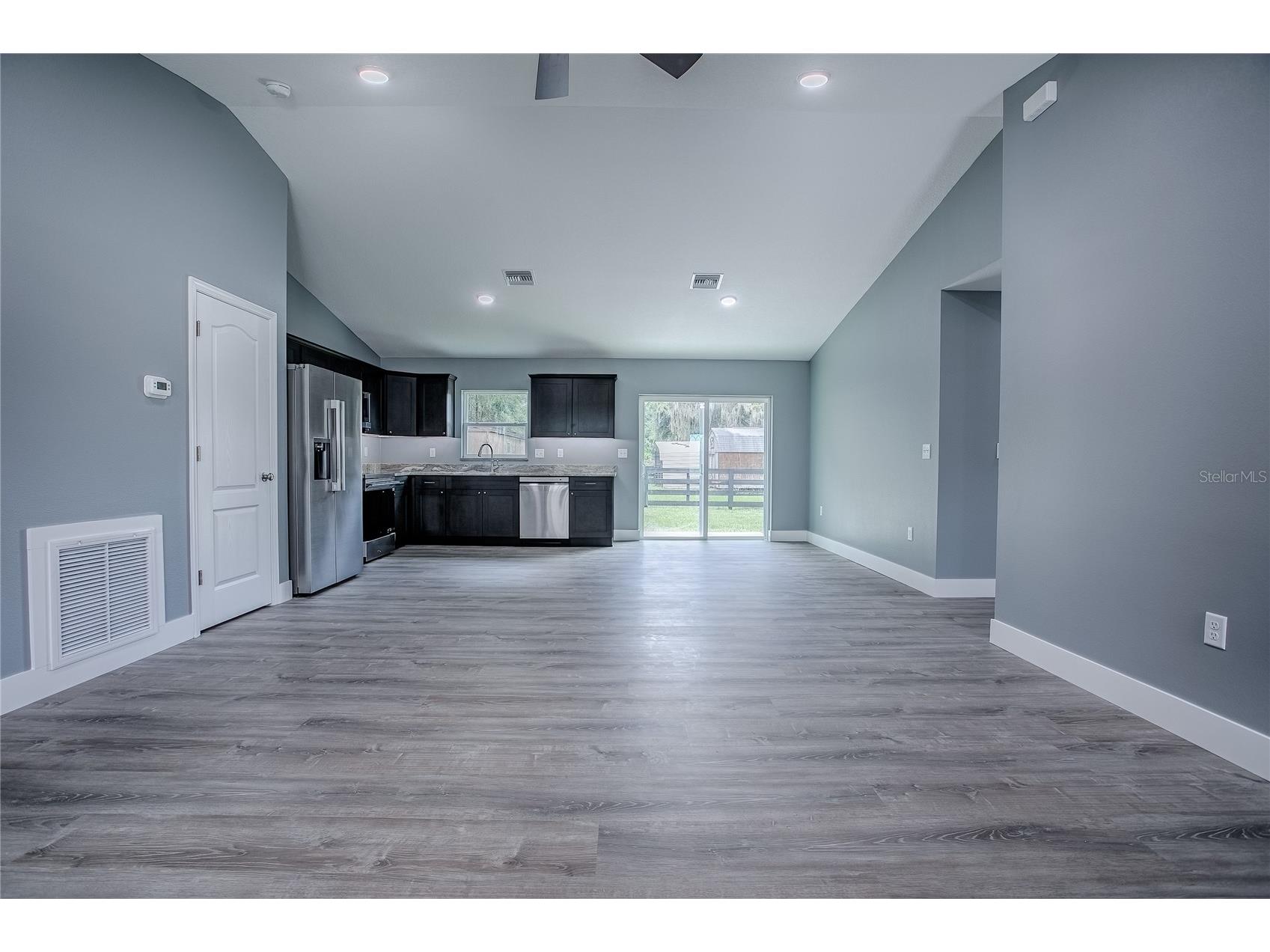 557 County Road 487 Lake Panasoffkee FL 33538 G5115070 image6