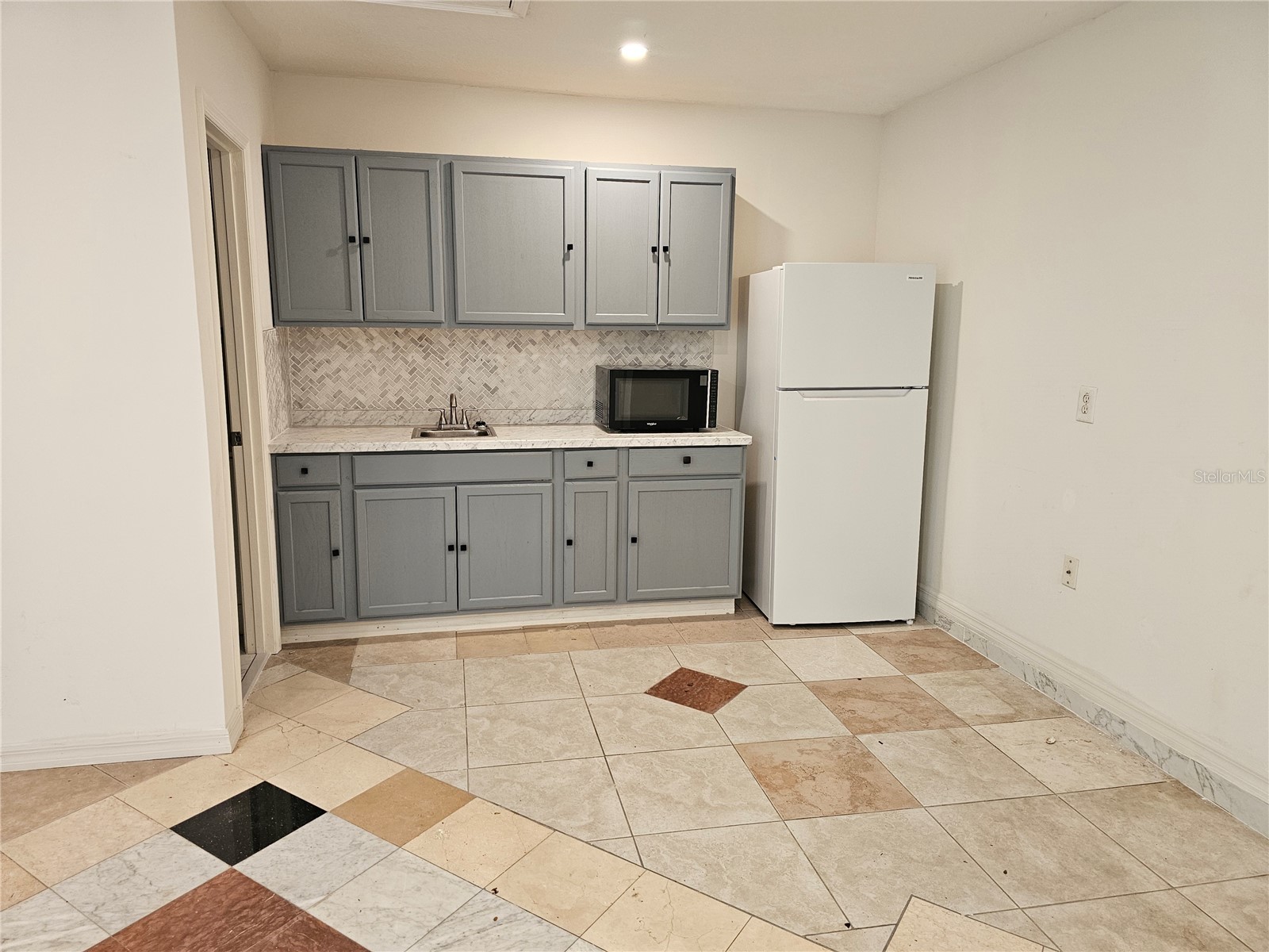 557 Eagle Court Kissimmee FL 34759 S5150388 image8