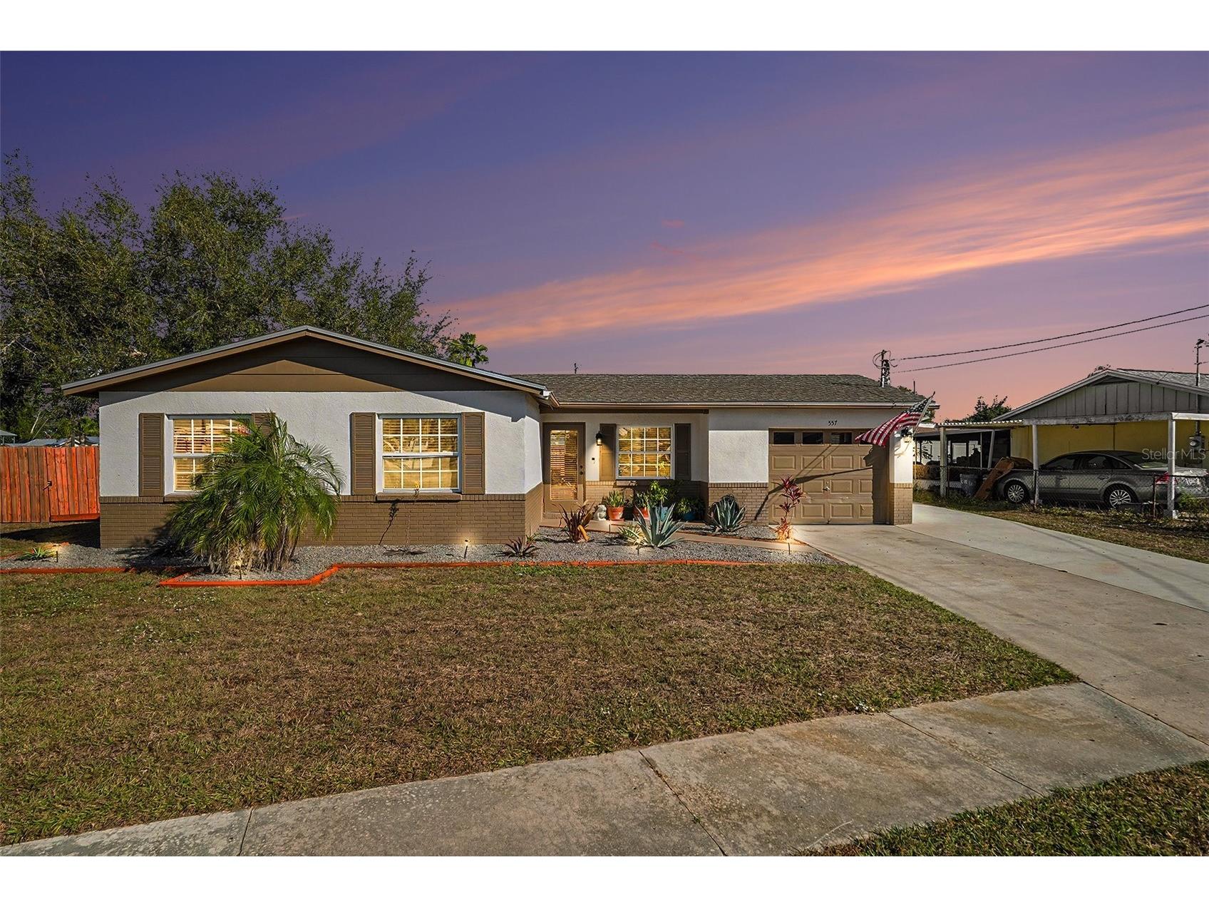 557 Flame Tree Drive Apollo Beach FL 33572 TB8463342 image1