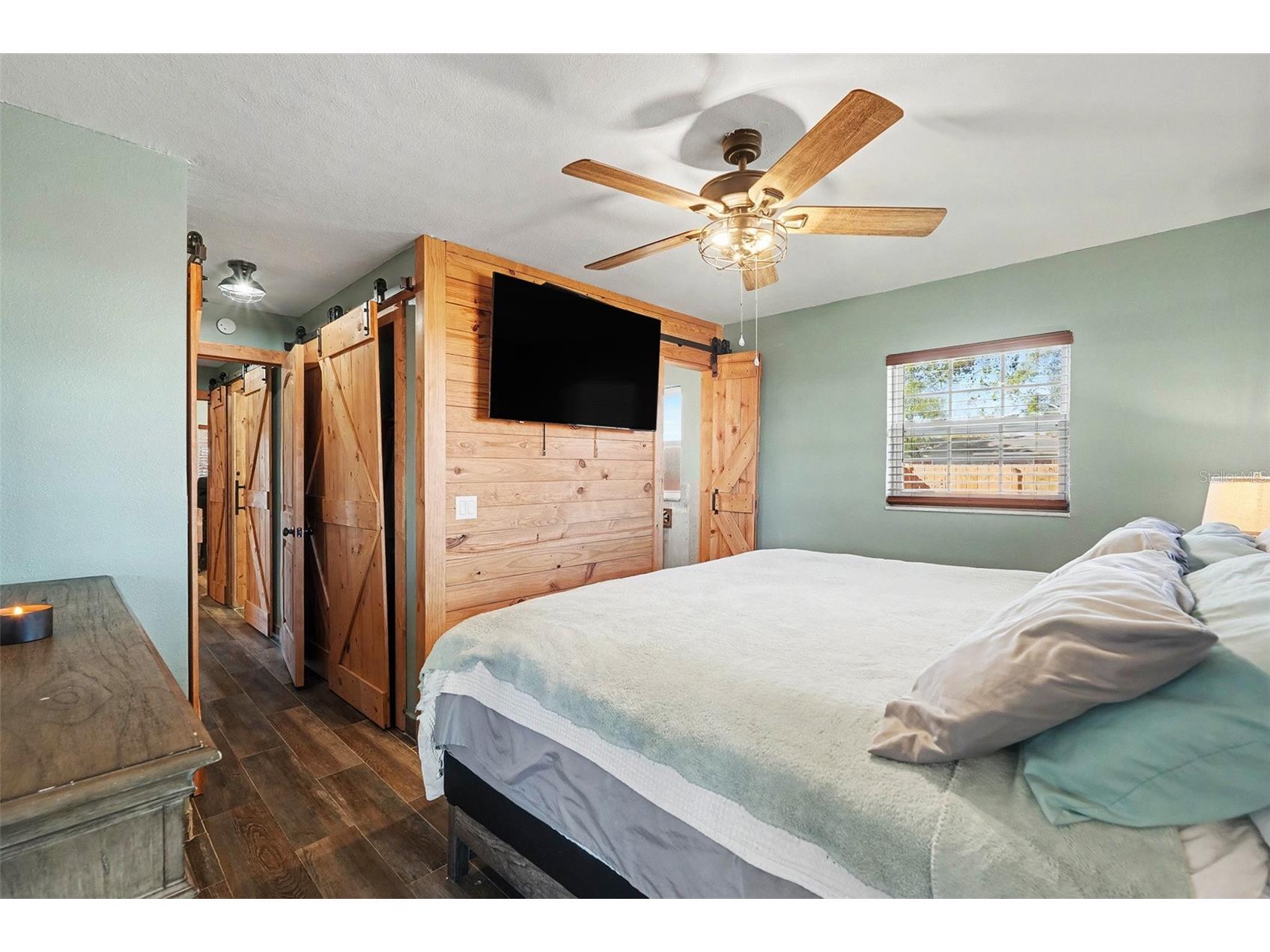 557 Flame Tree Drive Apollo Beach FL 33572 TB8463342 image14