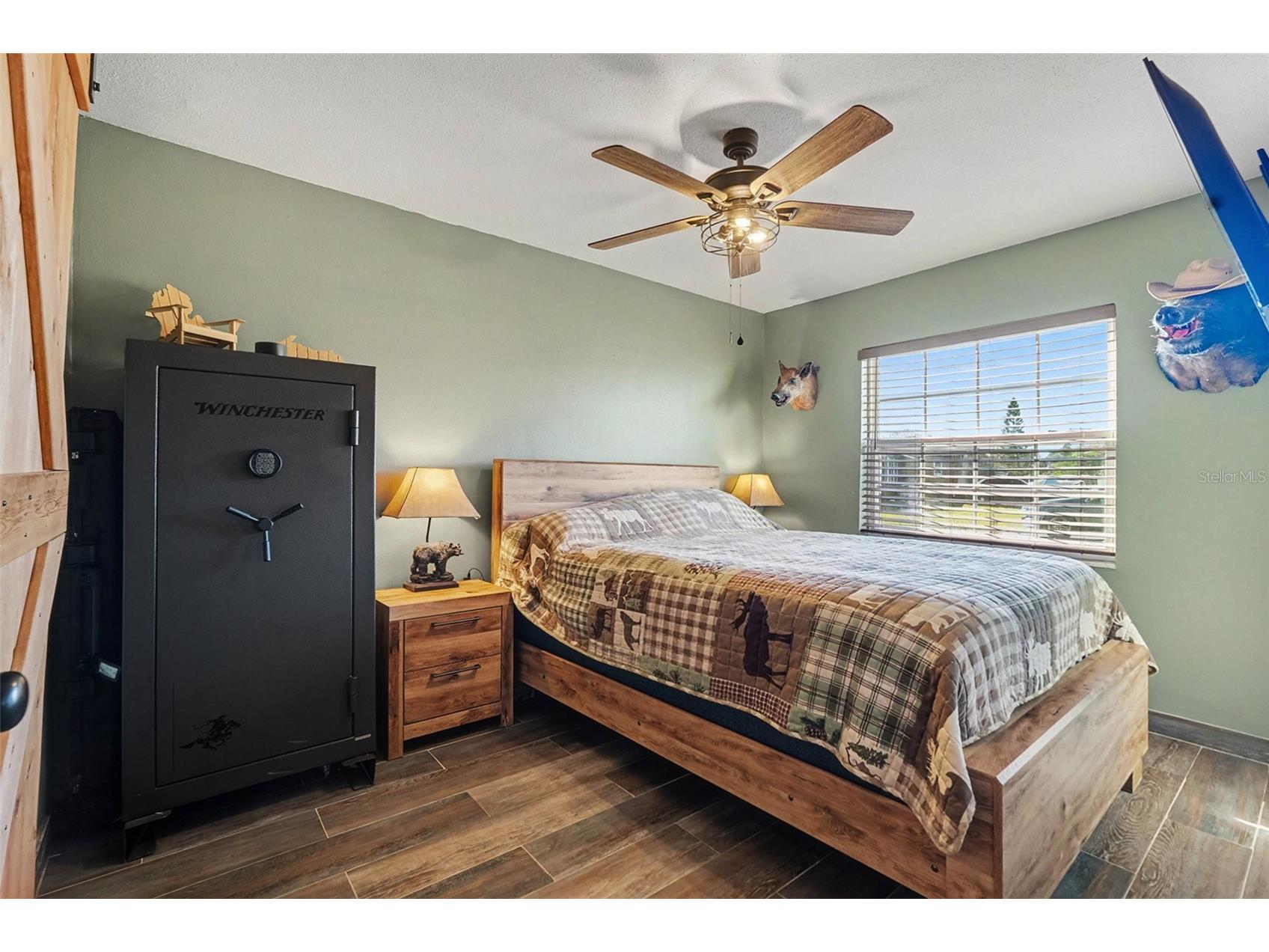 557 Flame Tree Drive Apollo Beach FL 33572 TB8463342 image17