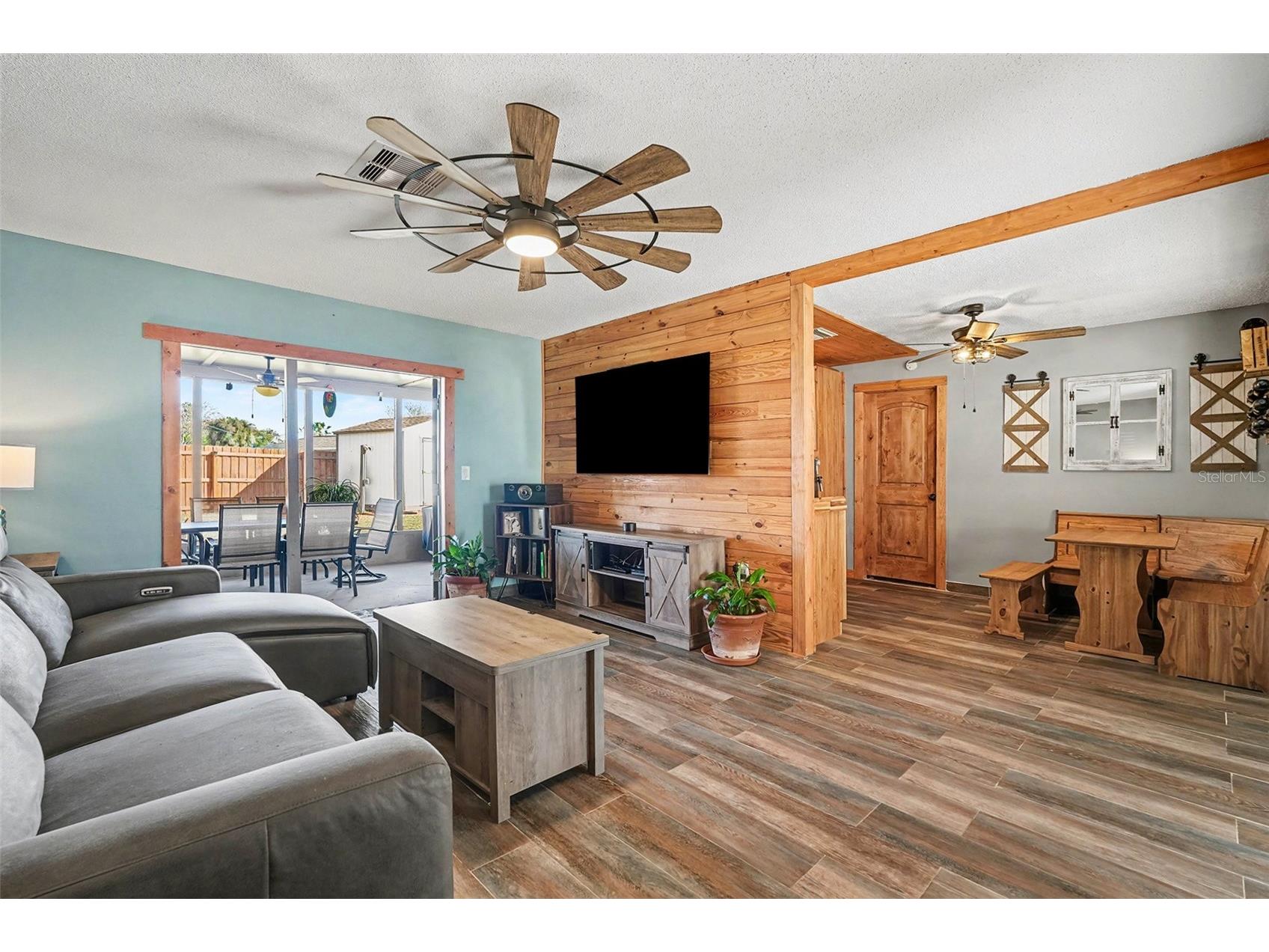 557 Flame Tree Drive Apollo Beach FL 33572 TB8463342 image7