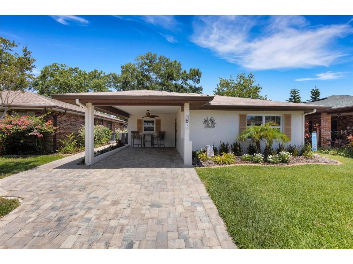 557 Lake Mystic Lane Lakeland FL 33813 L4941738 image1
