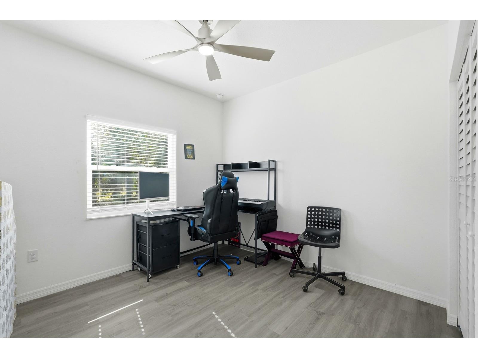 557 Live Oak Avenue Daytona Beach FL 32114 V4946343 image18