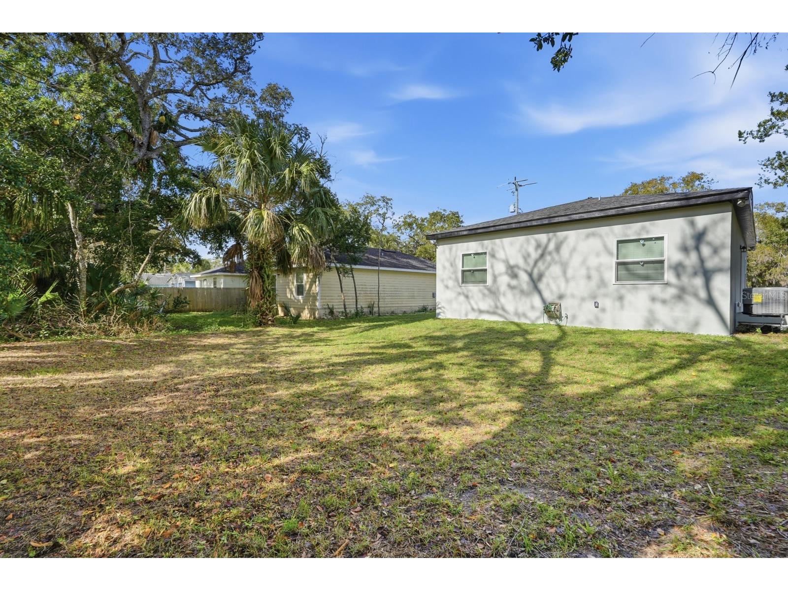 557 Live Oak Avenue Daytona Beach FL 32114 V4946343 image22