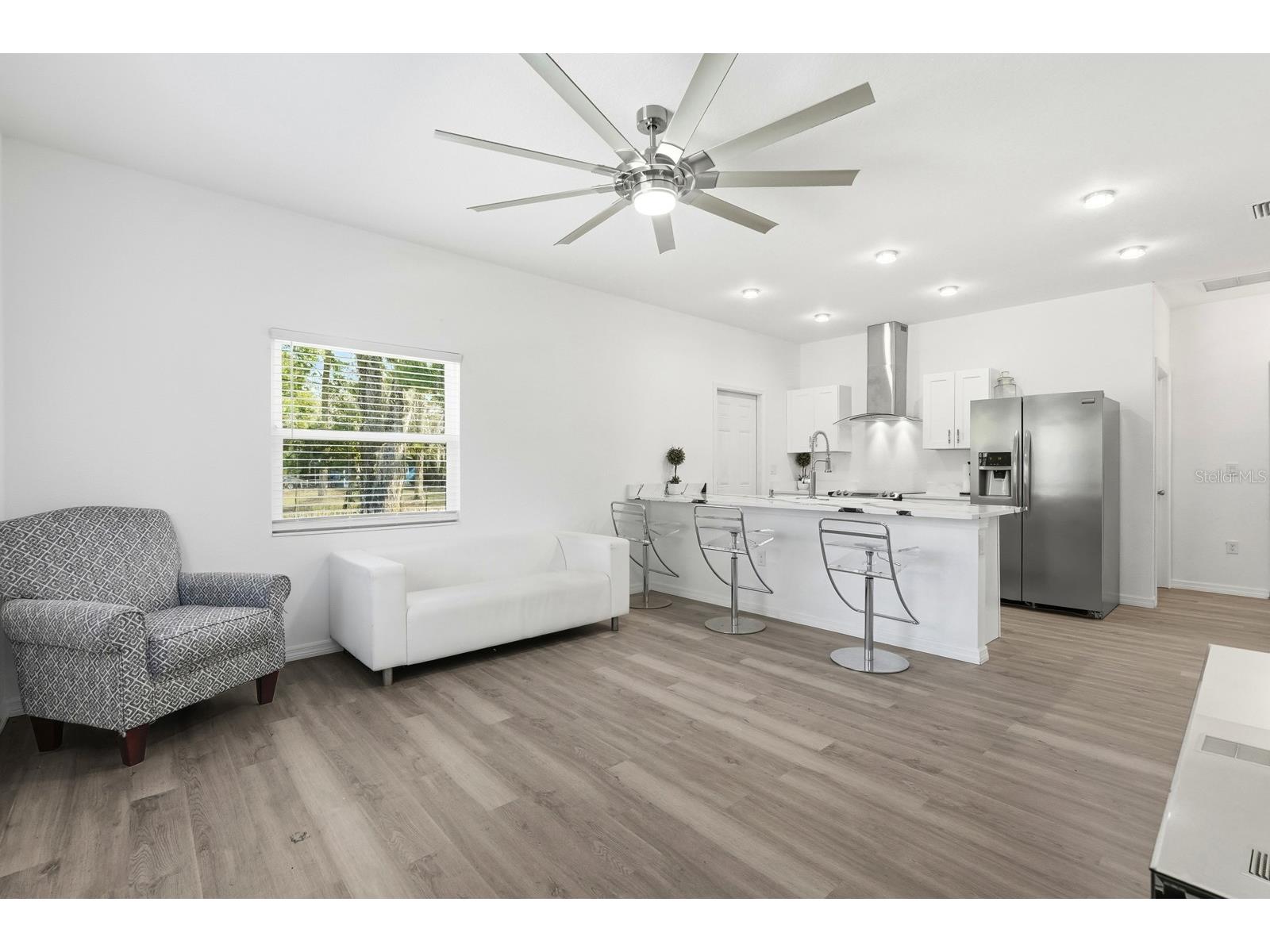 557 Live Oak Avenue Daytona Beach FL 32114 V4946343 image9