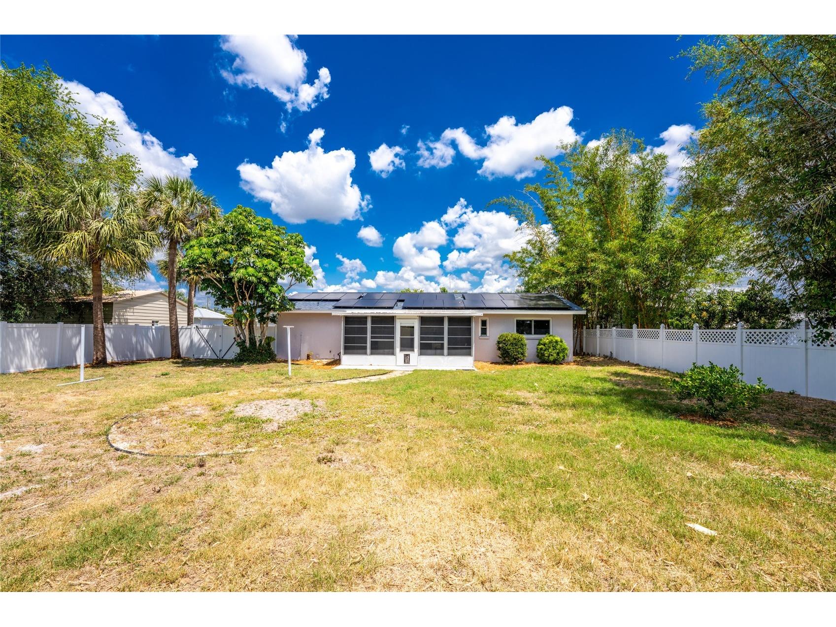 557 Magnolia Avenue NW Port Charlotte FL 33952 C7525498 image32