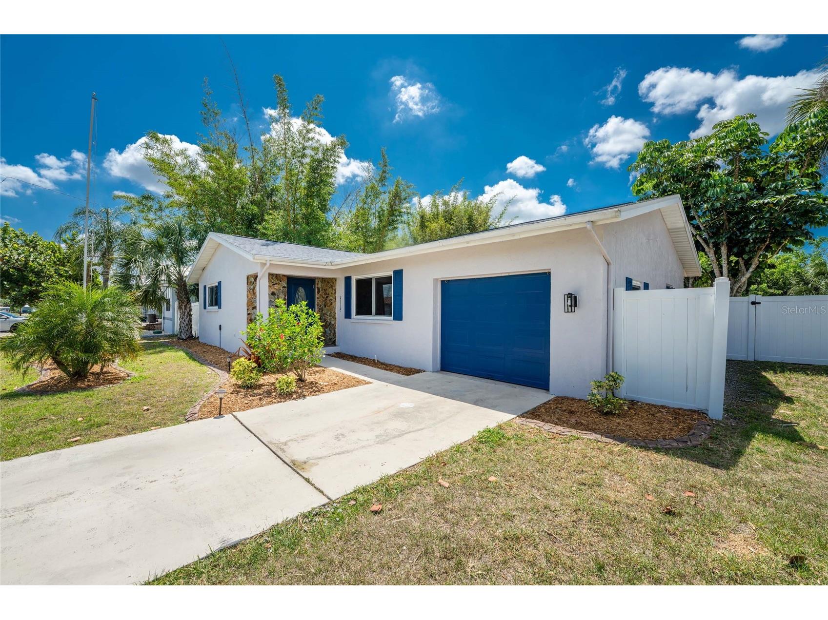 557 Magnolia Avenue NW Port Charlotte FL 33952 C7525498 image41