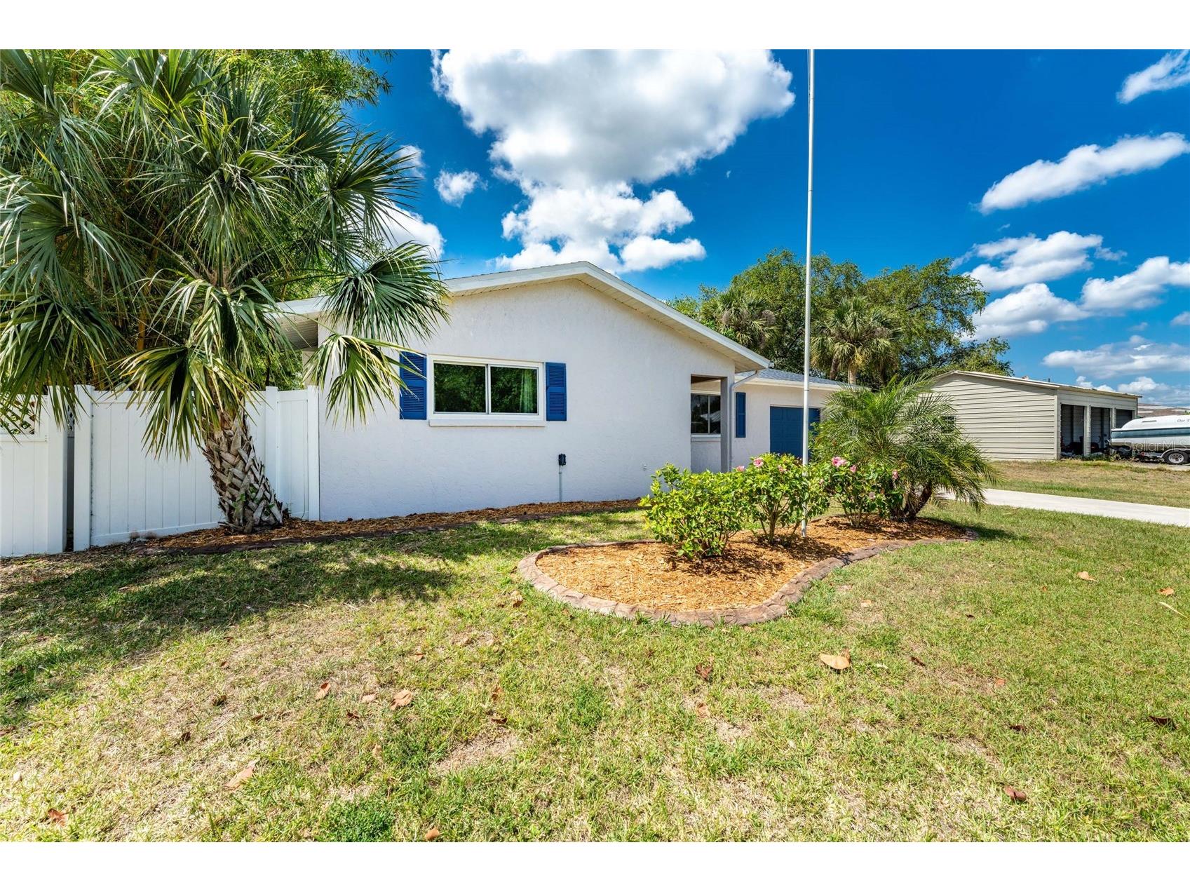 557 Magnolia Avenue NW Port Charlotte FL 33952 C7525498 image43