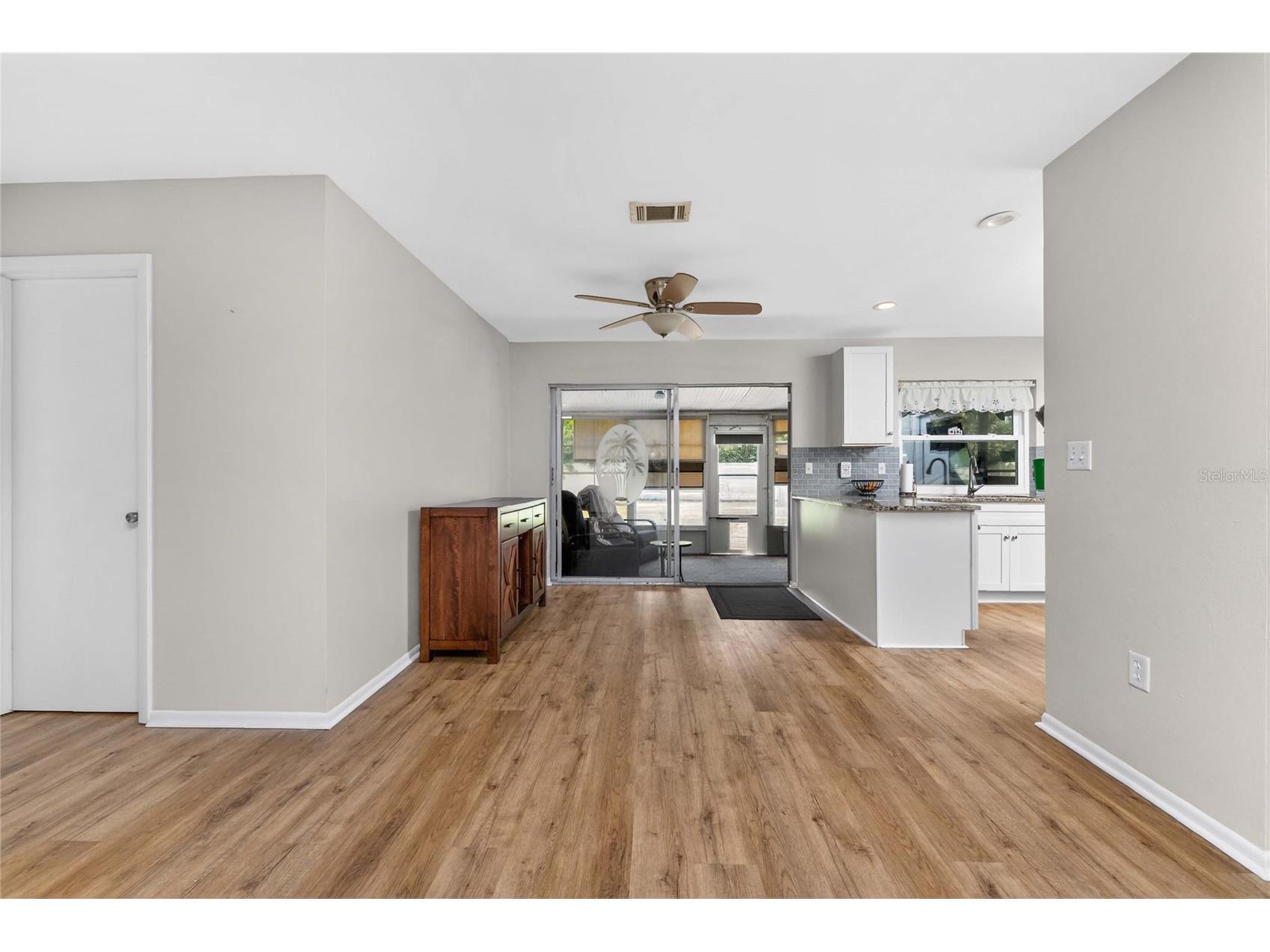 557 Magnolia Avenue NW Port Charlotte FL 33952 C7525498 image8