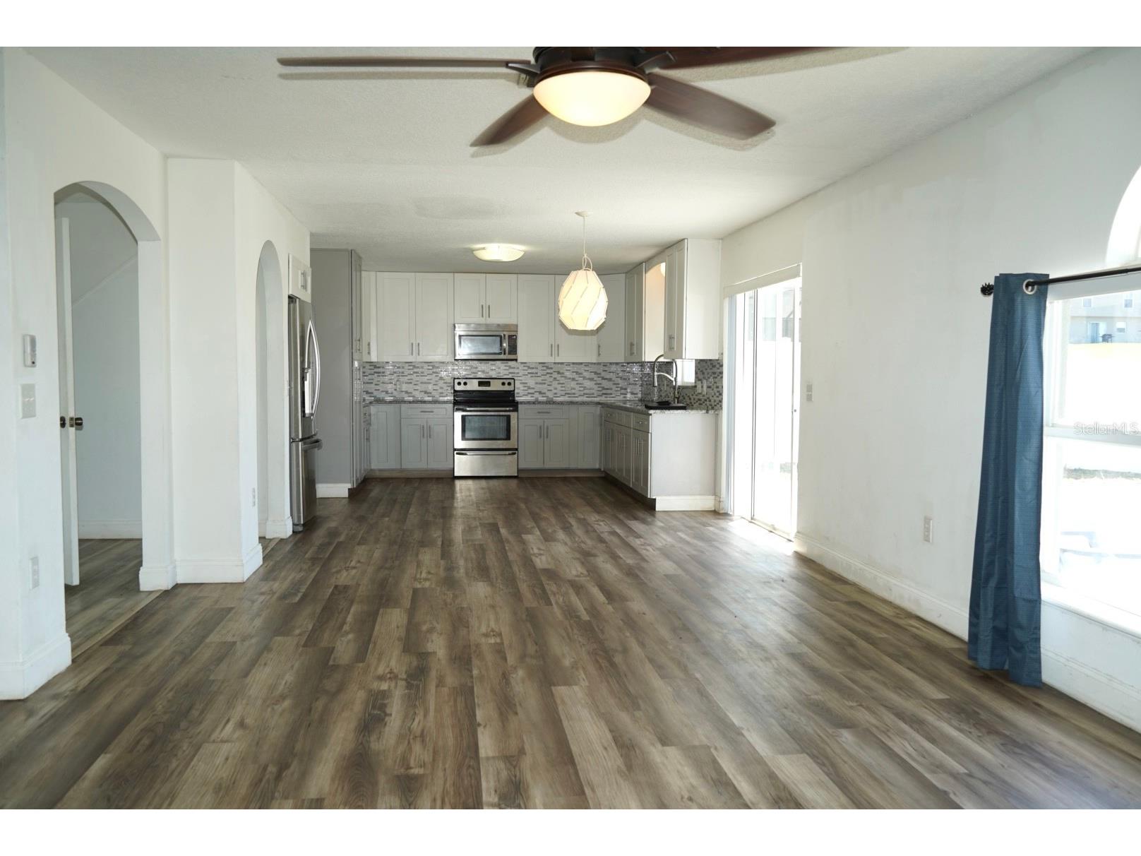 557 Milford Street Davenport FL 33897 S5147195 image5