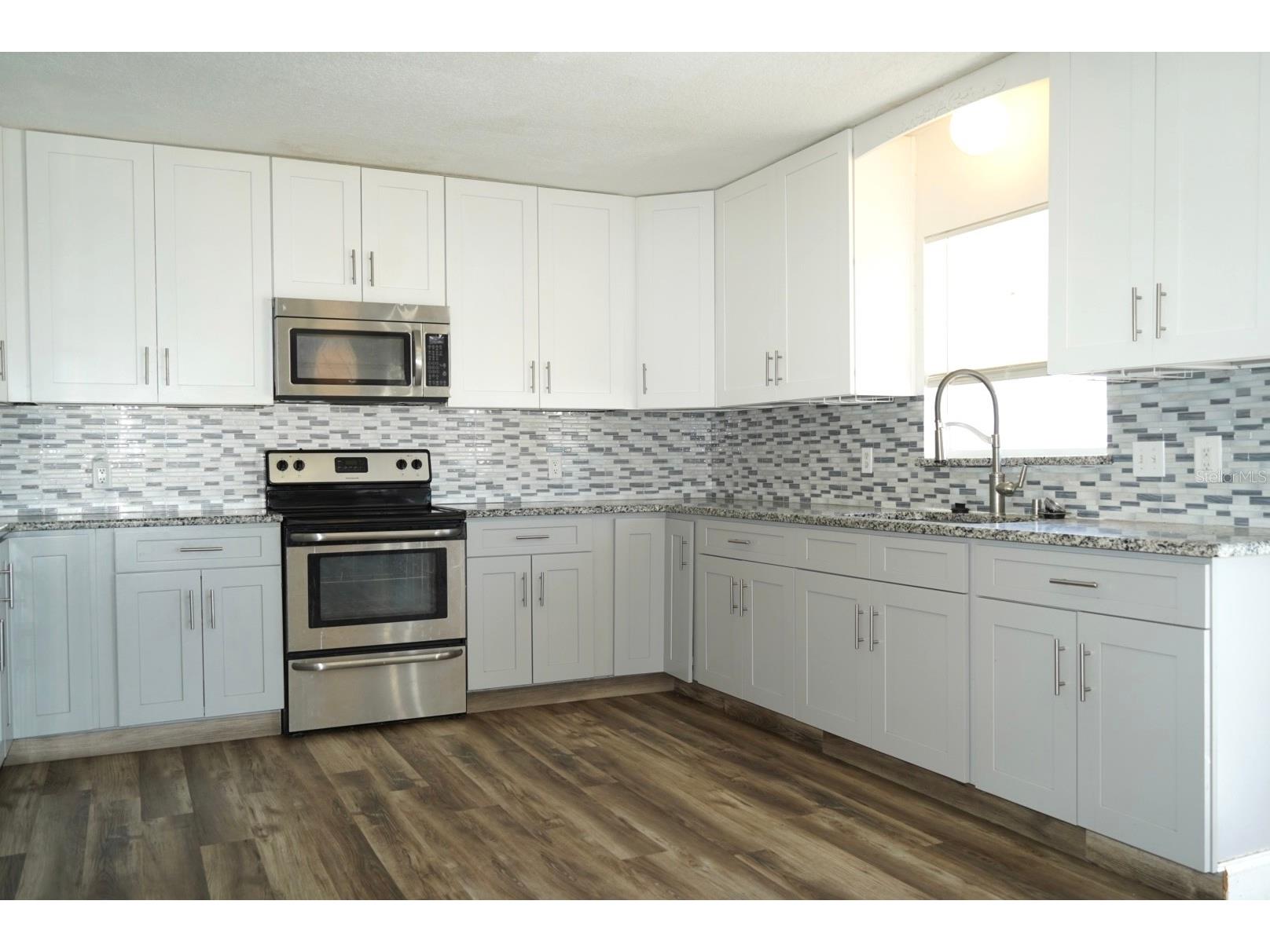 557 Milford Street Davenport FL 33897 S5147195 image6