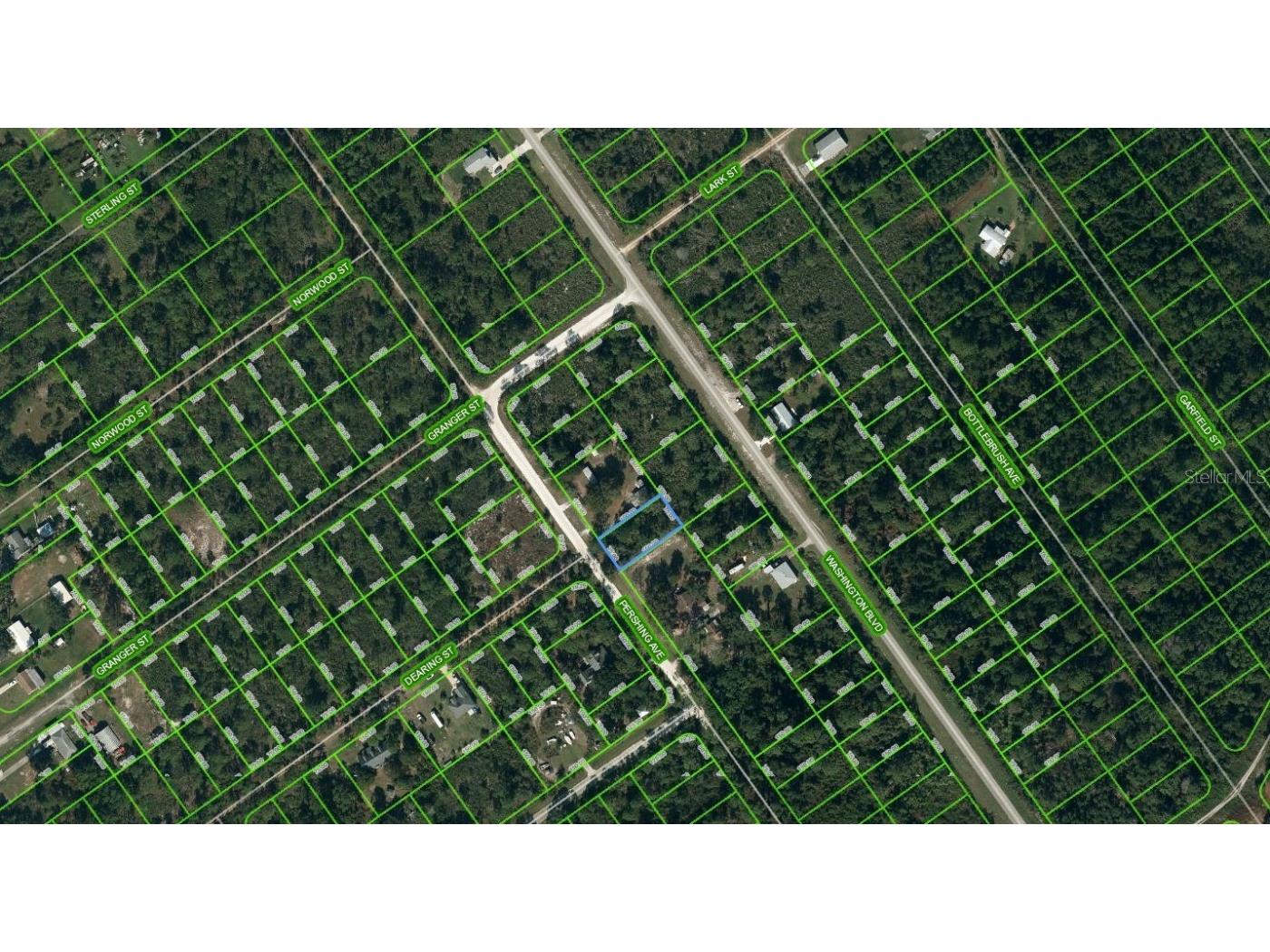 557 Pershing Avenue Lake Placid FL 33852 OM625510 image1