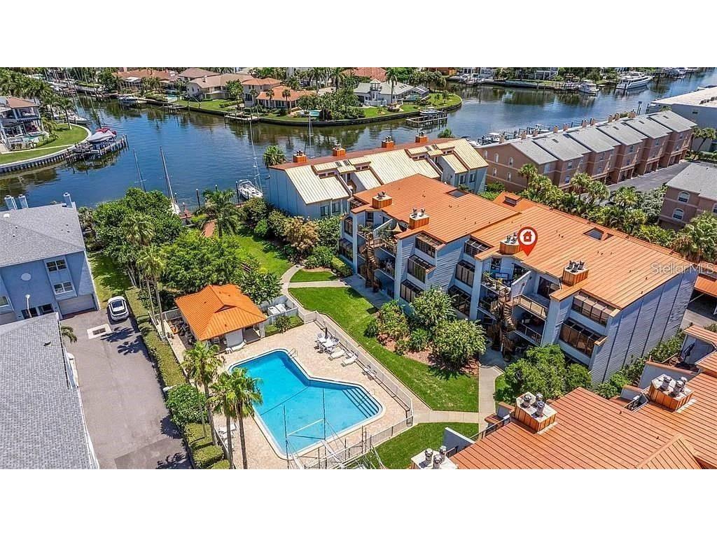 557 Pinellas Bayway #222 Tierra Verde FL 33715 TB8483448 image1