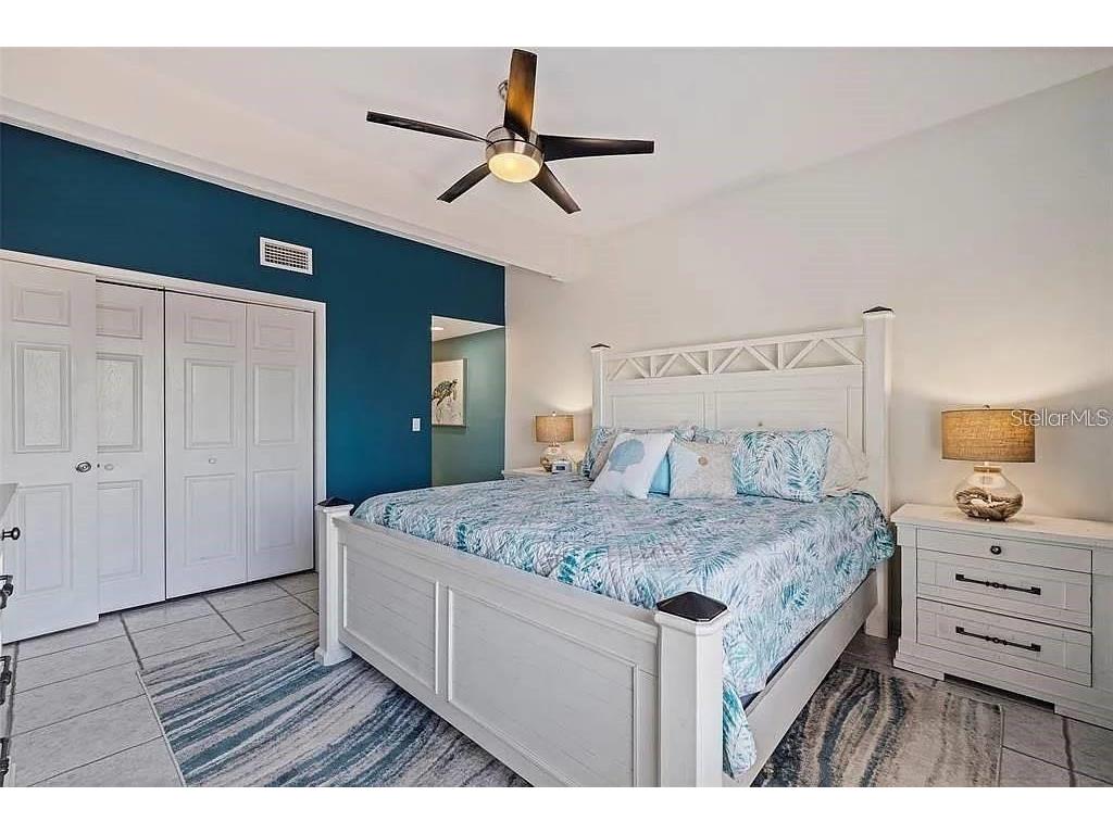 557 Pinellas Bayway #222 Tierra Verde FL 33715 TB8483448 image12