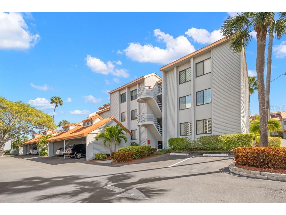 557 Pinellas Bayway S #121 Tierra Verde FL 33715 T3504096 image1