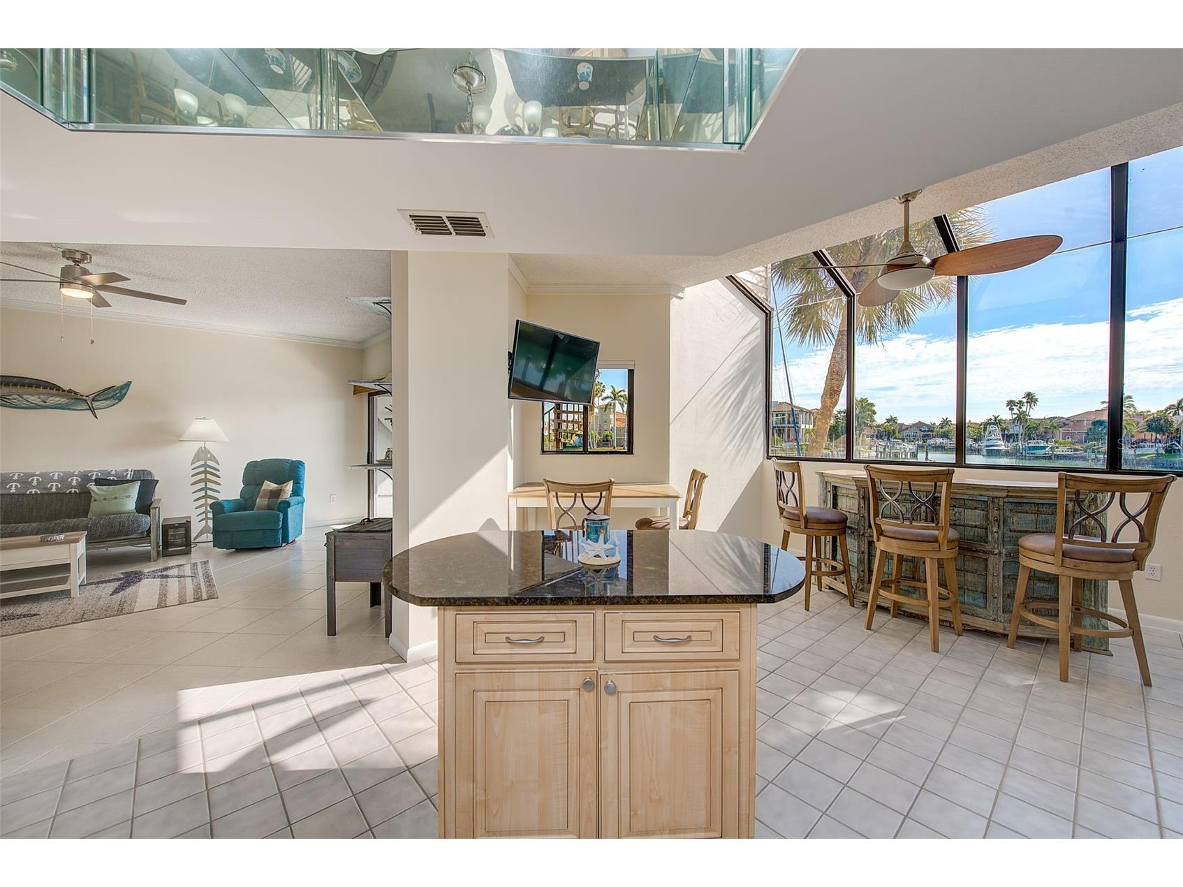 557 Pinellas Bayway S #303 Saint Petersburg FL 33715 TB8427781 image11