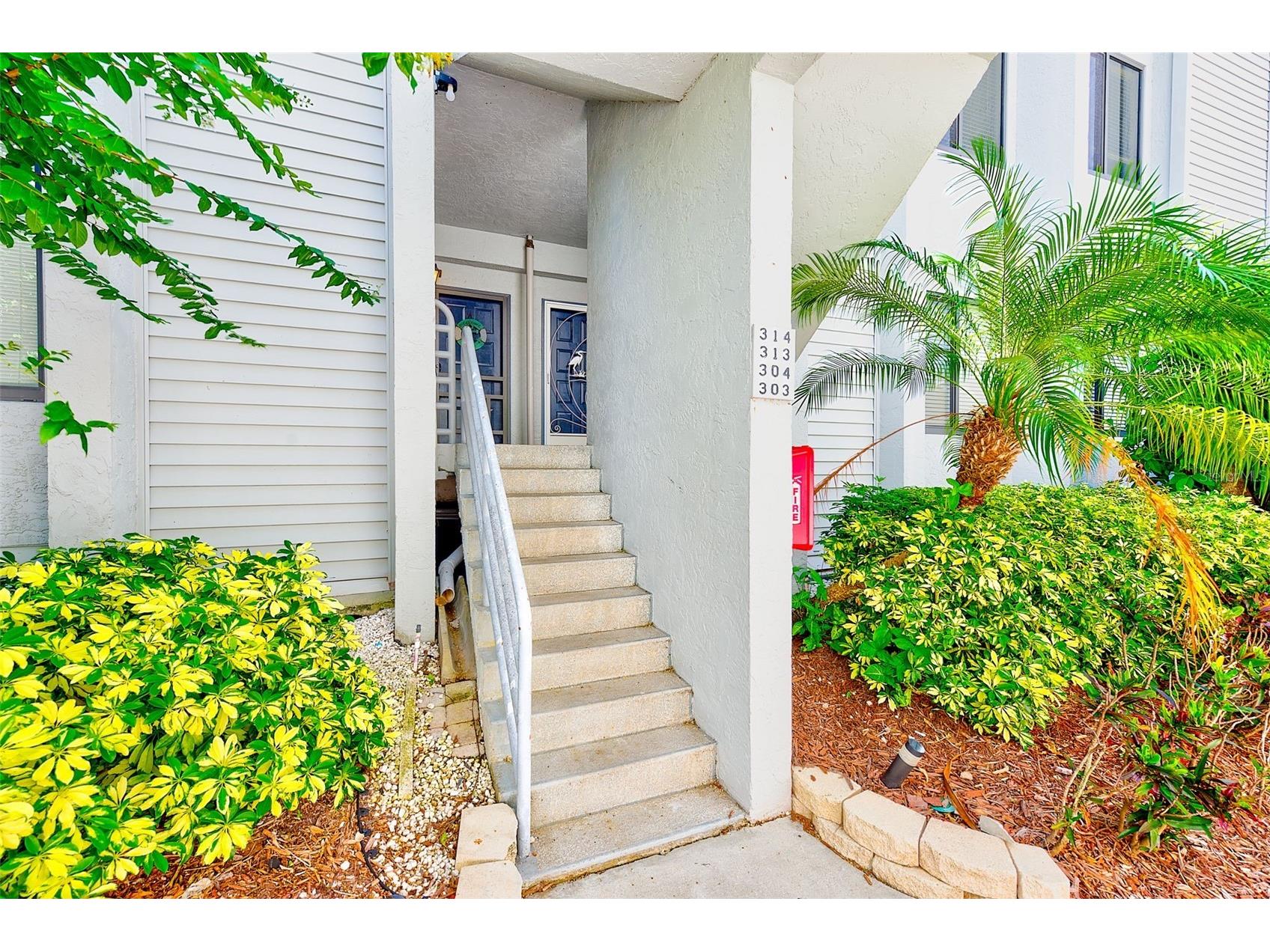 557 Pinellas Bayway S #303 Saint Petersburg FL 33715 TB8427781 image2