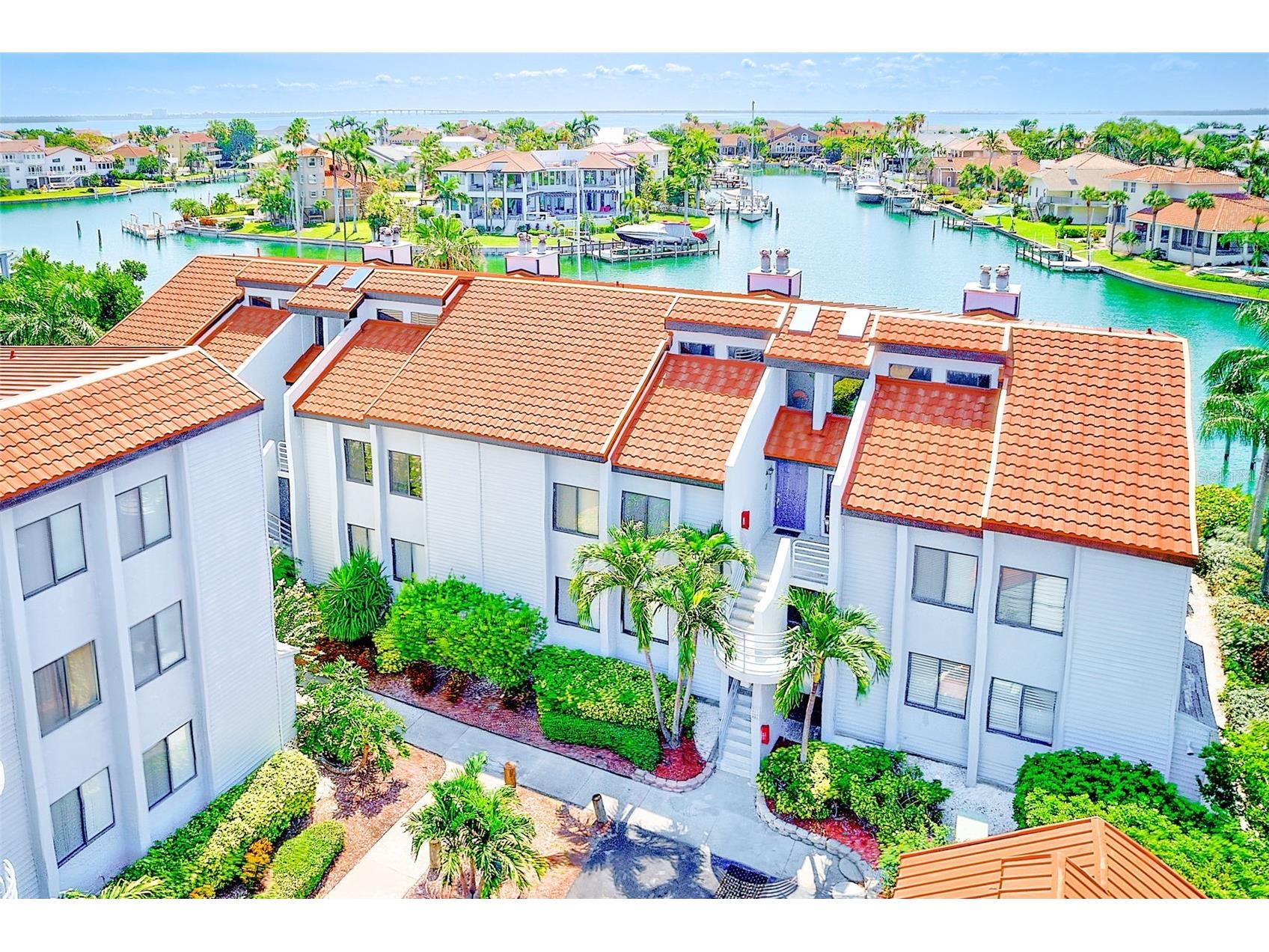 557 Pinellas Bayway S #303 Saint Petersburg FL 33715 TB8427781 image34