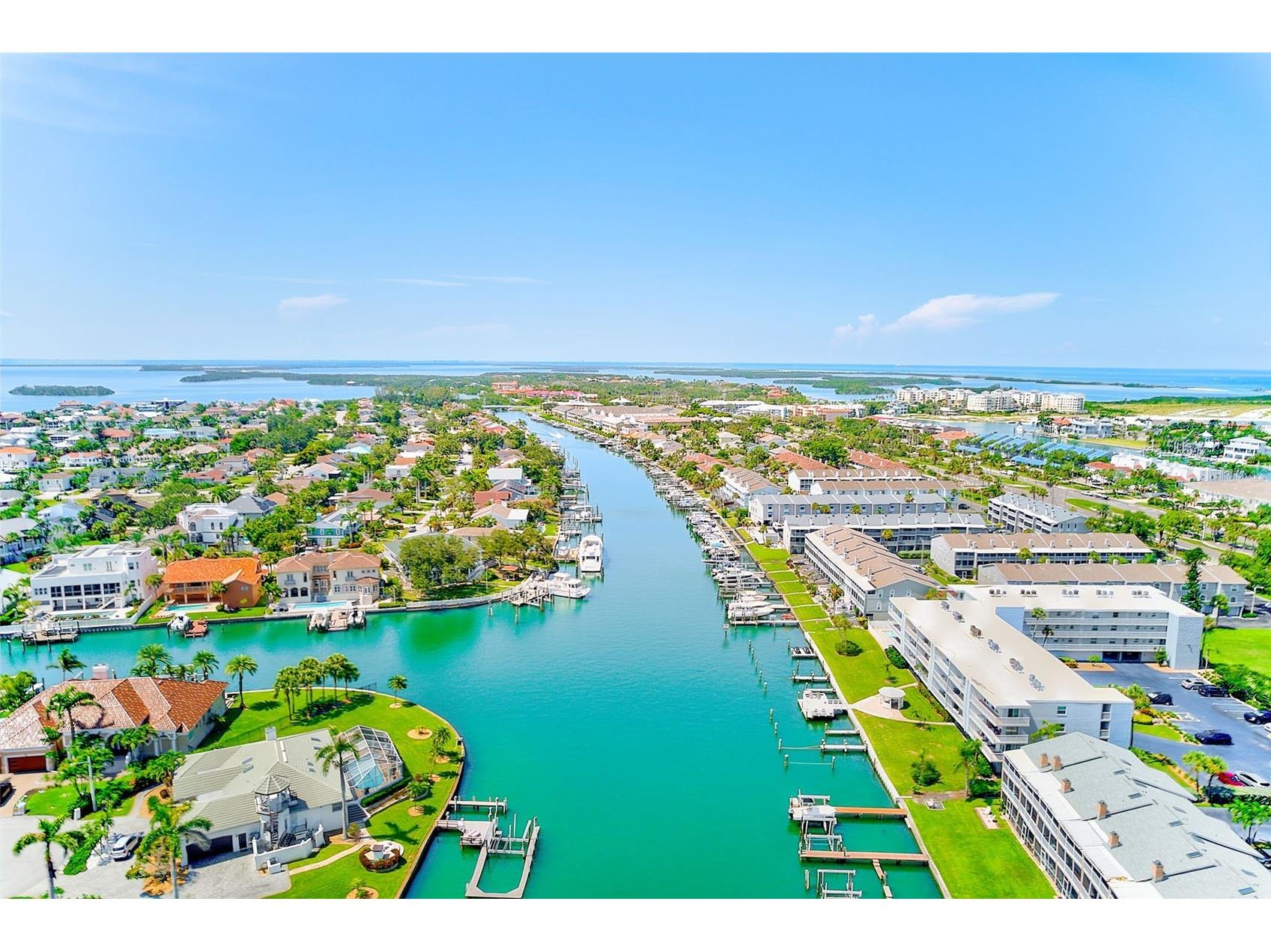 557 Pinellas Bayway S #303 Saint Petersburg FL 33715 TB8427781 image36