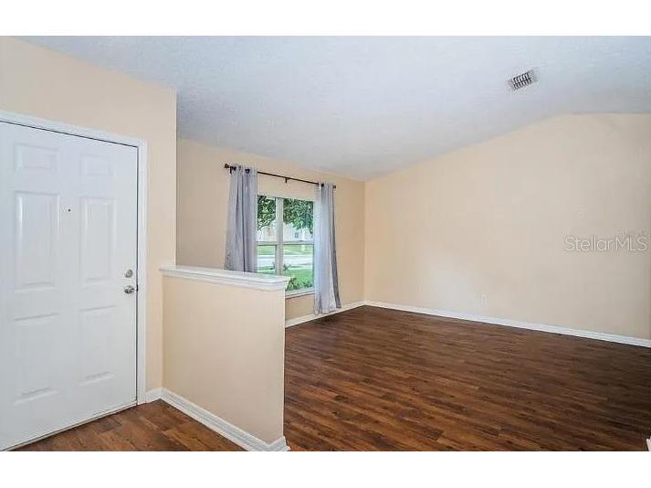 557 Rapid Falls Drive Brandon FL 33511 TB8506910 image3