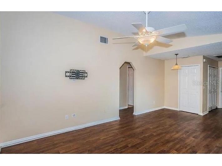 557 Rapid Falls Drive Brandon FL 33511 TB8506910 image9