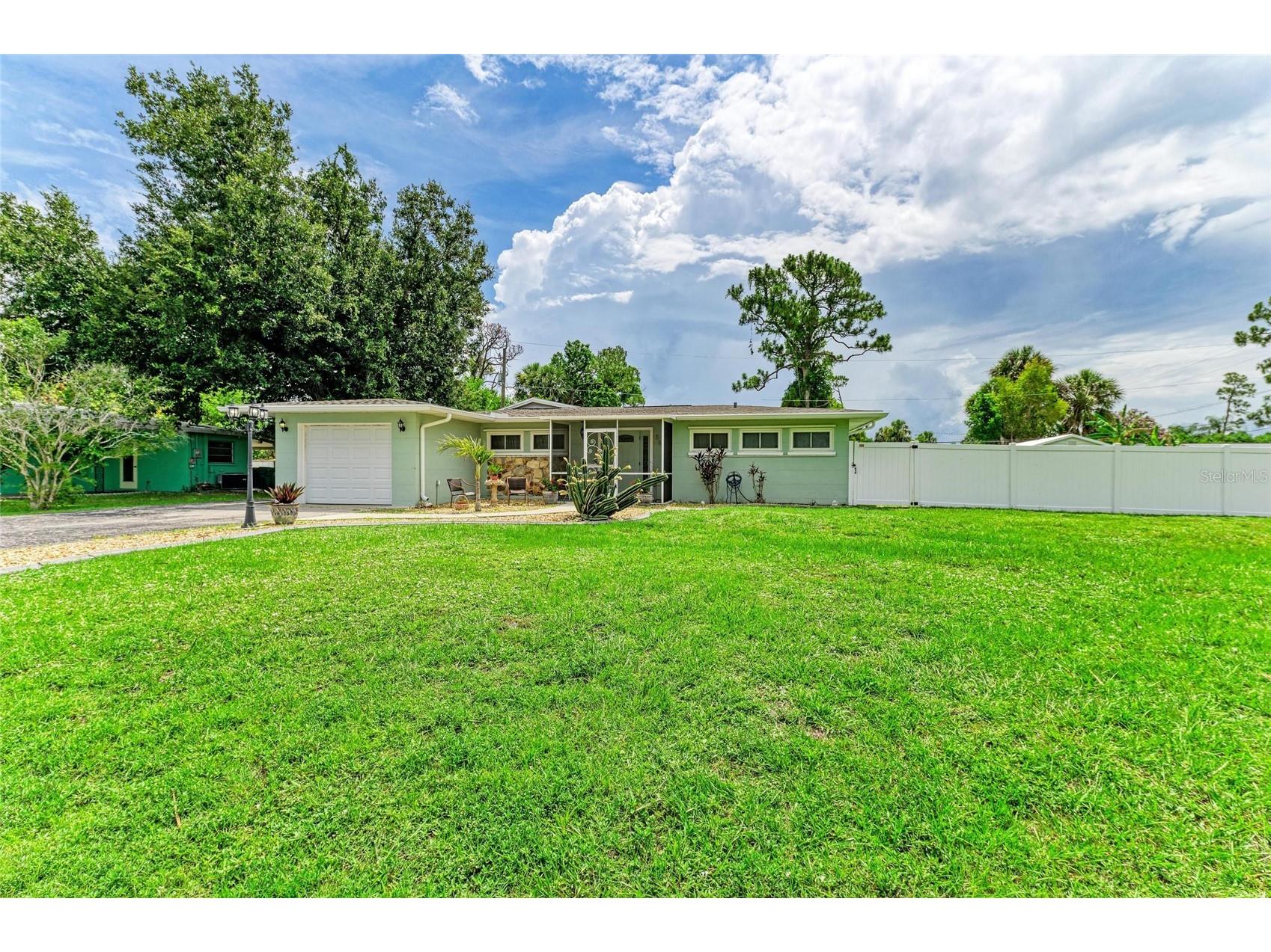 557 Reading Street NW Port Charlotte FL 33952 A4657941 image2