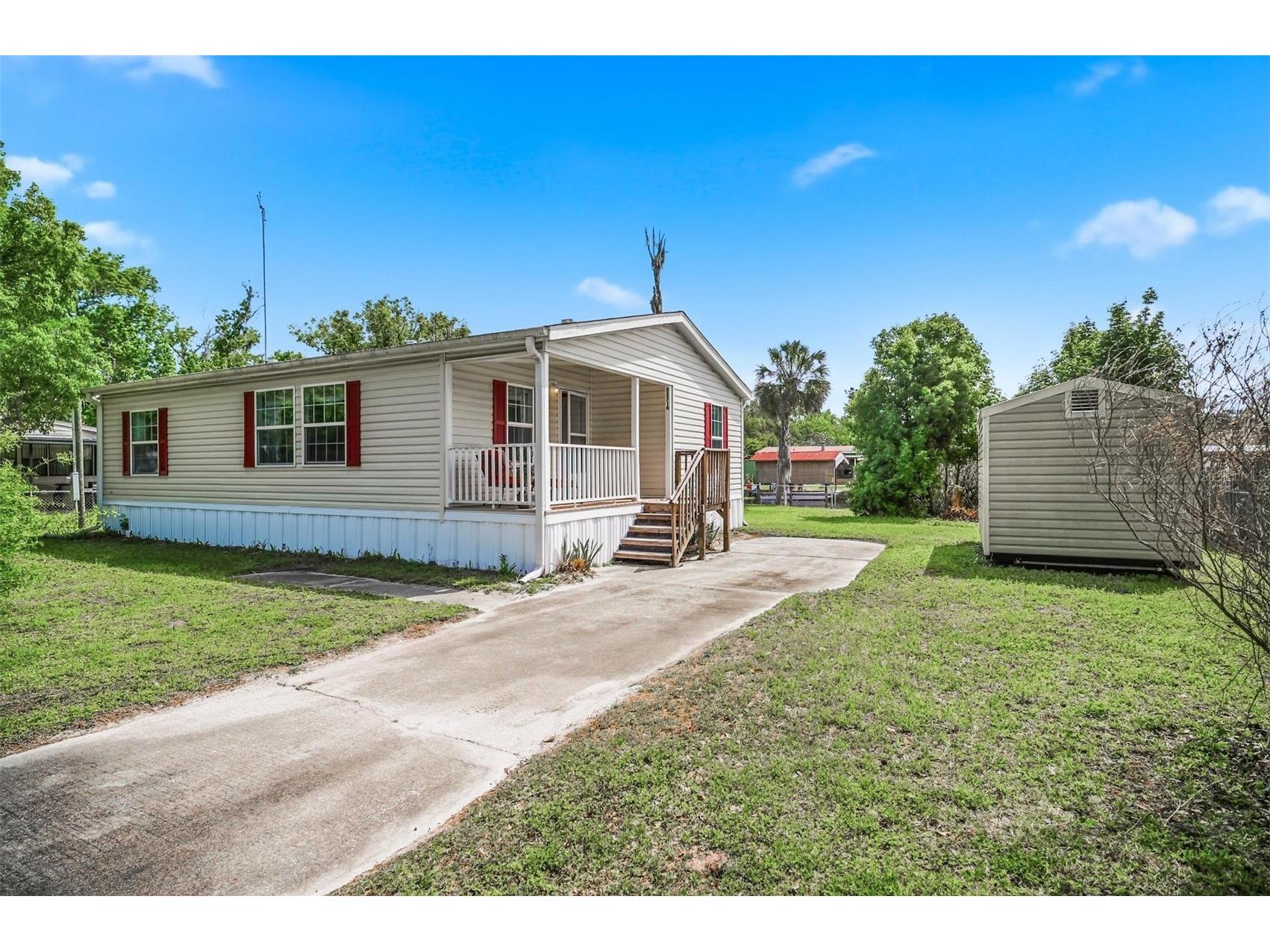 55716 Keith Street Astor FL 32102 - ST JOHN'S RIVER FC317954 image1