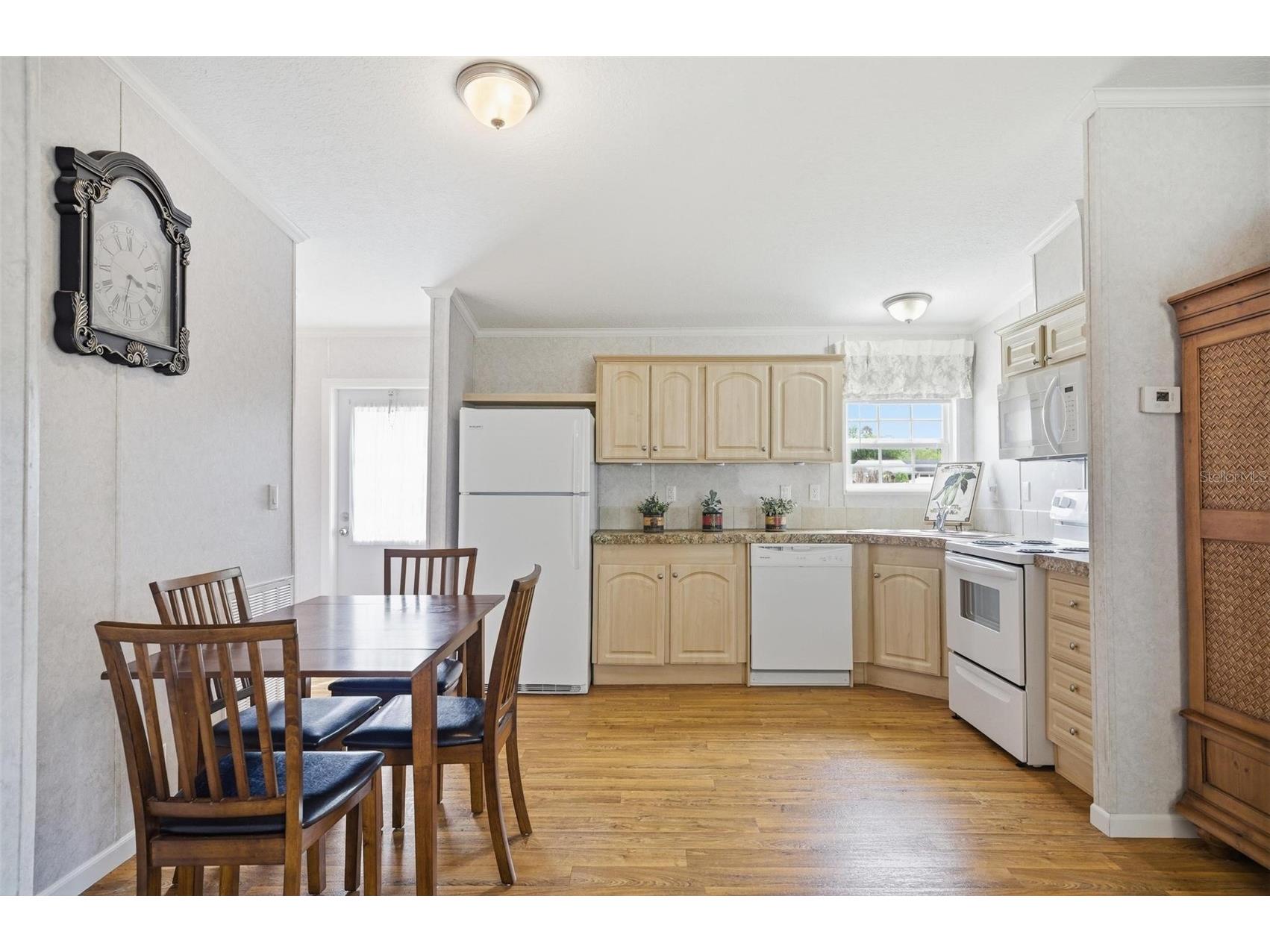 55716 Keith Street Astor FL 32102 - ST JOHN'S RIVER FC317954 image16