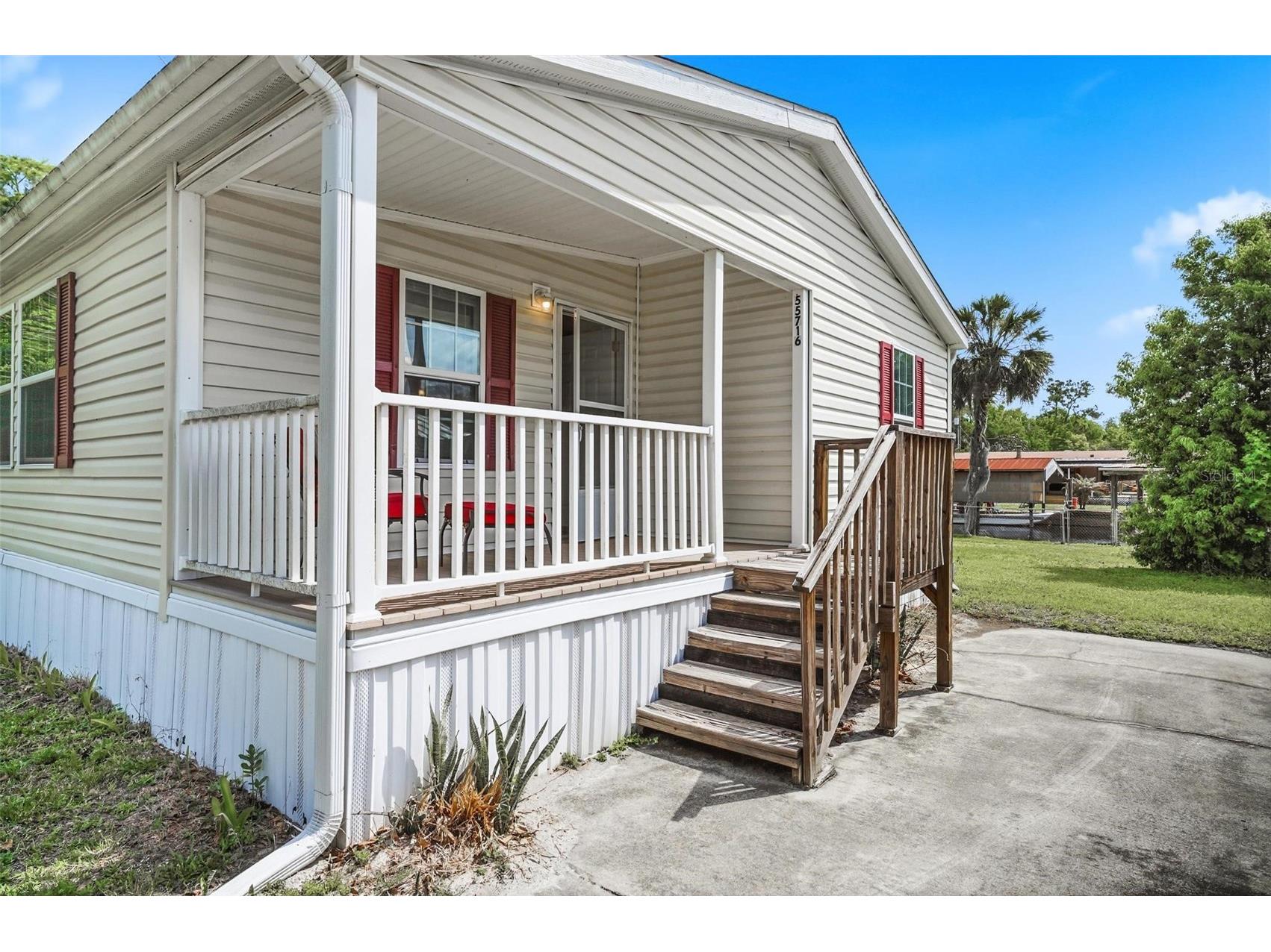 55716 Keith Street Astor FL 32102 - ST JOHN'S RIVER FC317954 image6