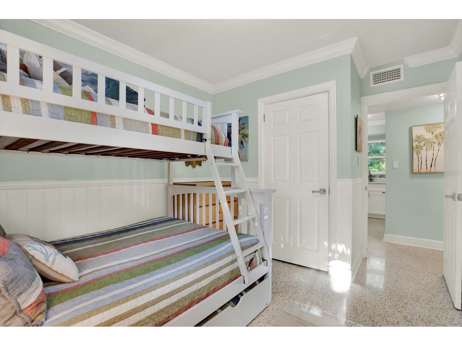 5572 100th Way N Saint Petersburg FL 33708 TB8508721 image21