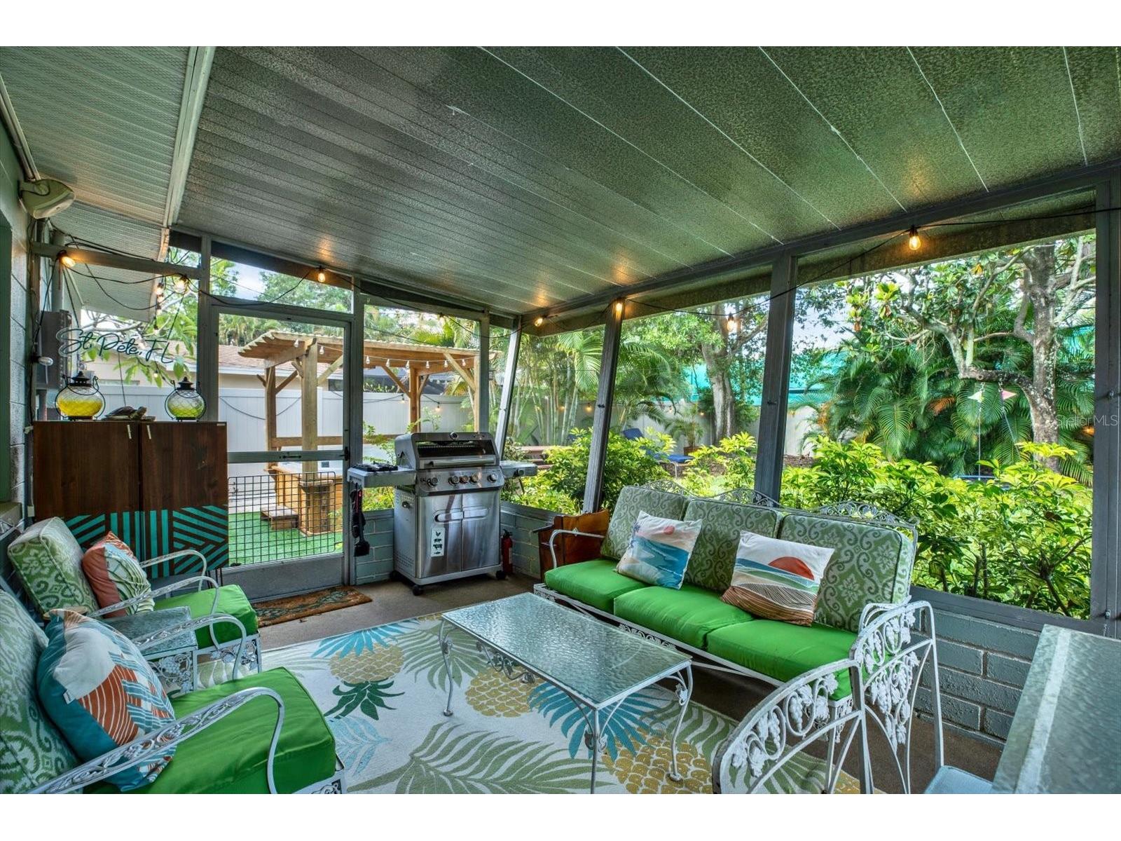 5572 100th Way N Saint Petersburg FL 33708 TB8508721 image24