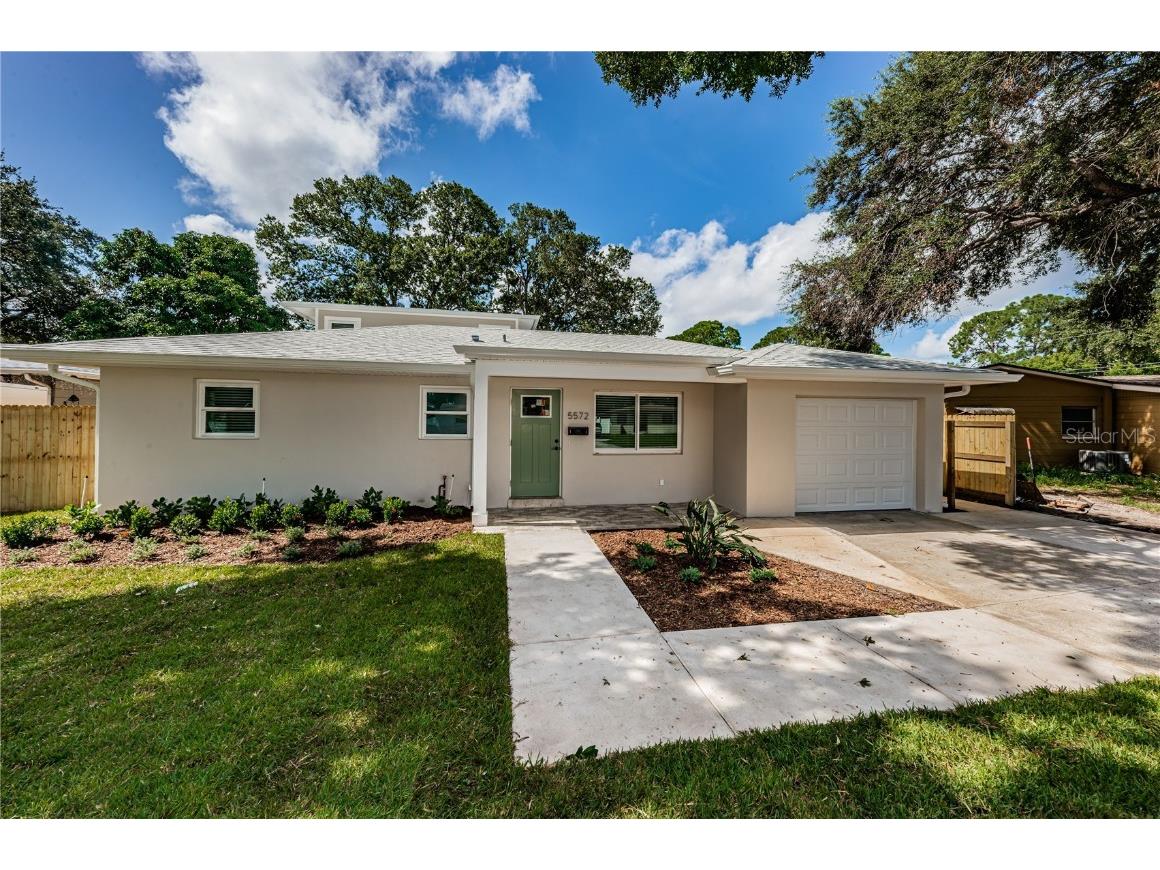 5572 15th Avenue N Saint Petersburg FL 33710 U8252686 image1