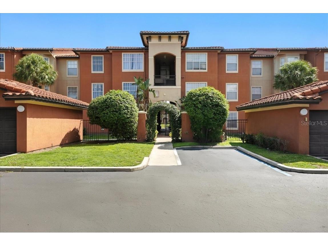 5572 Metrowest Boulevard #202 Orlando FL 32811 O6329843 image1