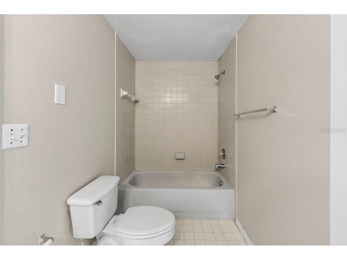 5572 Metrowest Boulevard #304 Orlando FL 32811 S5140487 image50