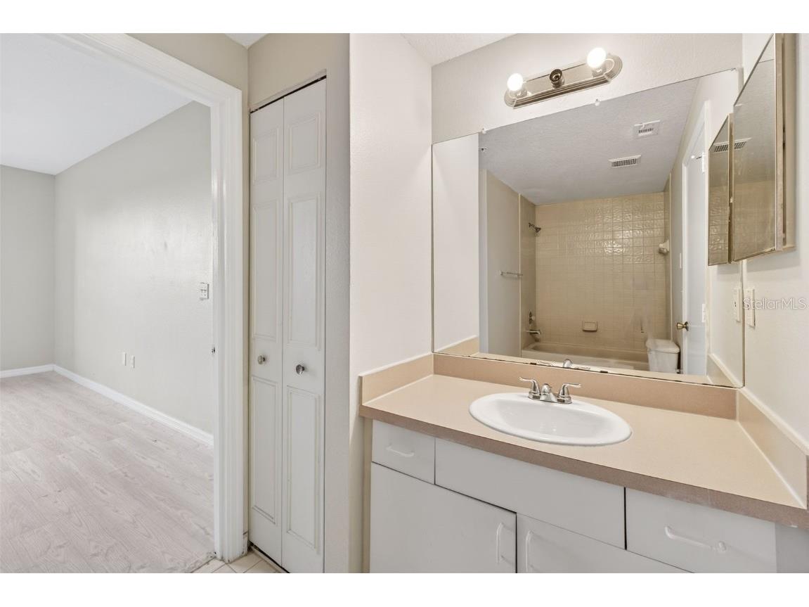 5572 Metrowest Boulevard #304 Orlando FL 32811 S5140487 image51