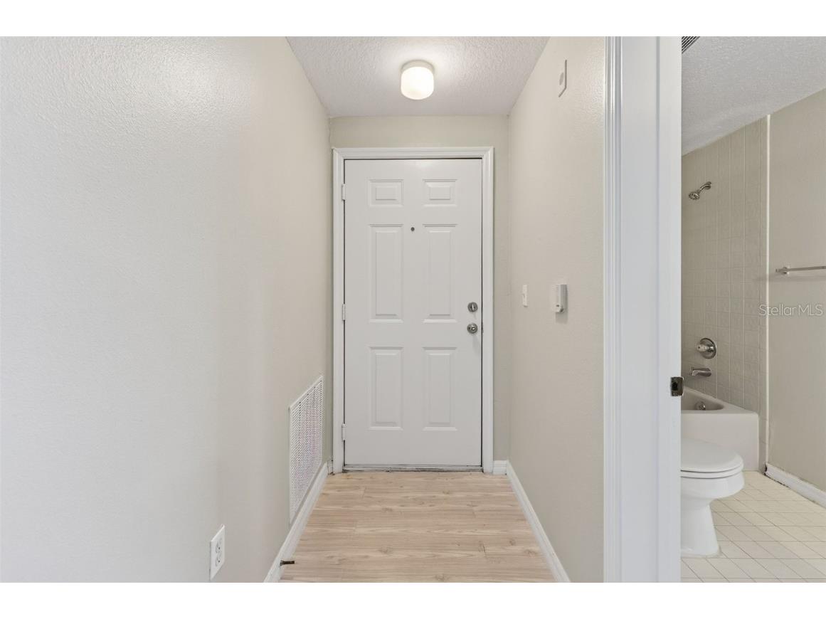 5572 Metrowest Boulevard #304 Orlando FL 32811 S5140487 image7