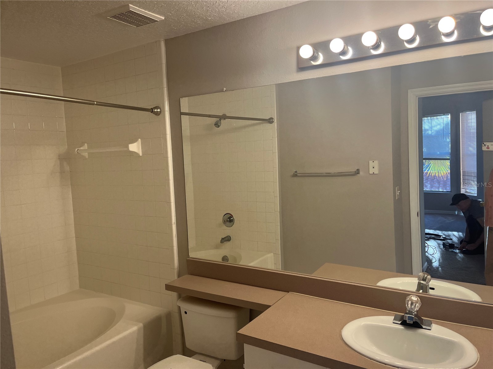 5572 Metrowest Boulevard #5-209 Orlando FL 32811 O6422006 image8