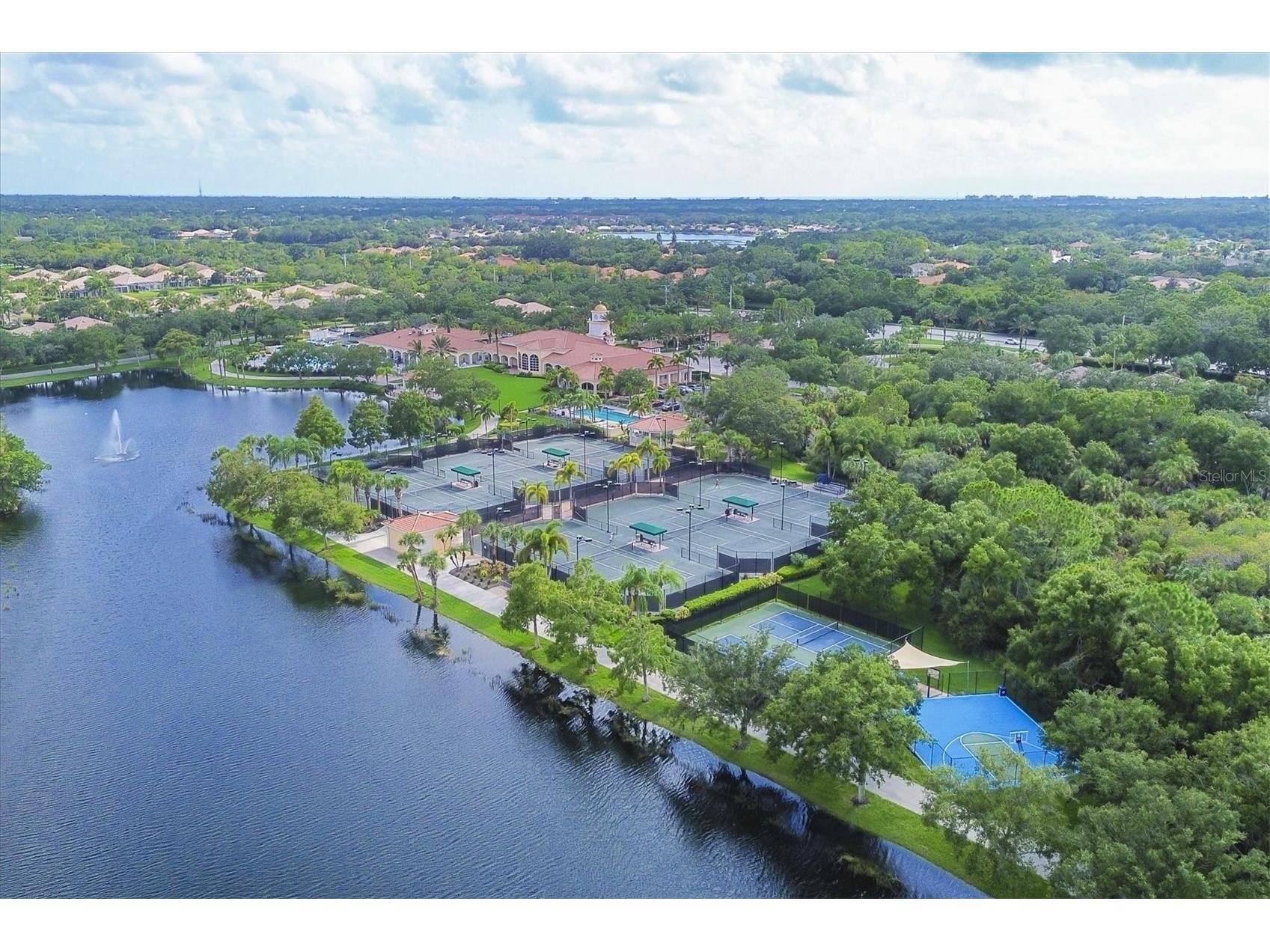 5573 Lucia Place Sarasota FL 34238 A4680308 image86