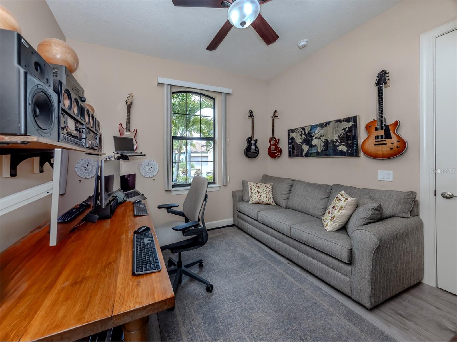 5573 Semolino Street Nokomis FL 34275 A4681421 image17