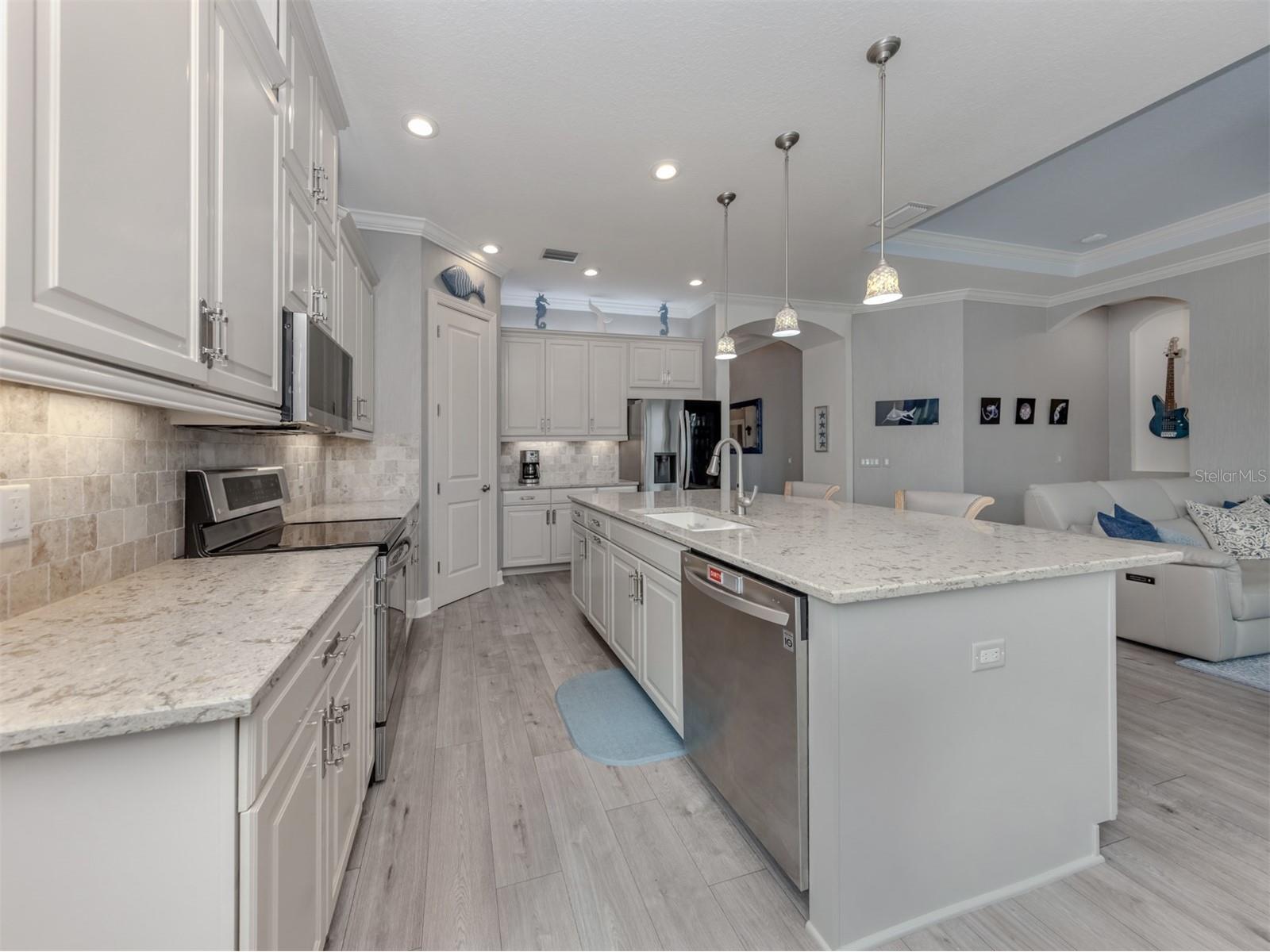 5573 Semolino Street Nokomis FL 34275 A4681421 image9