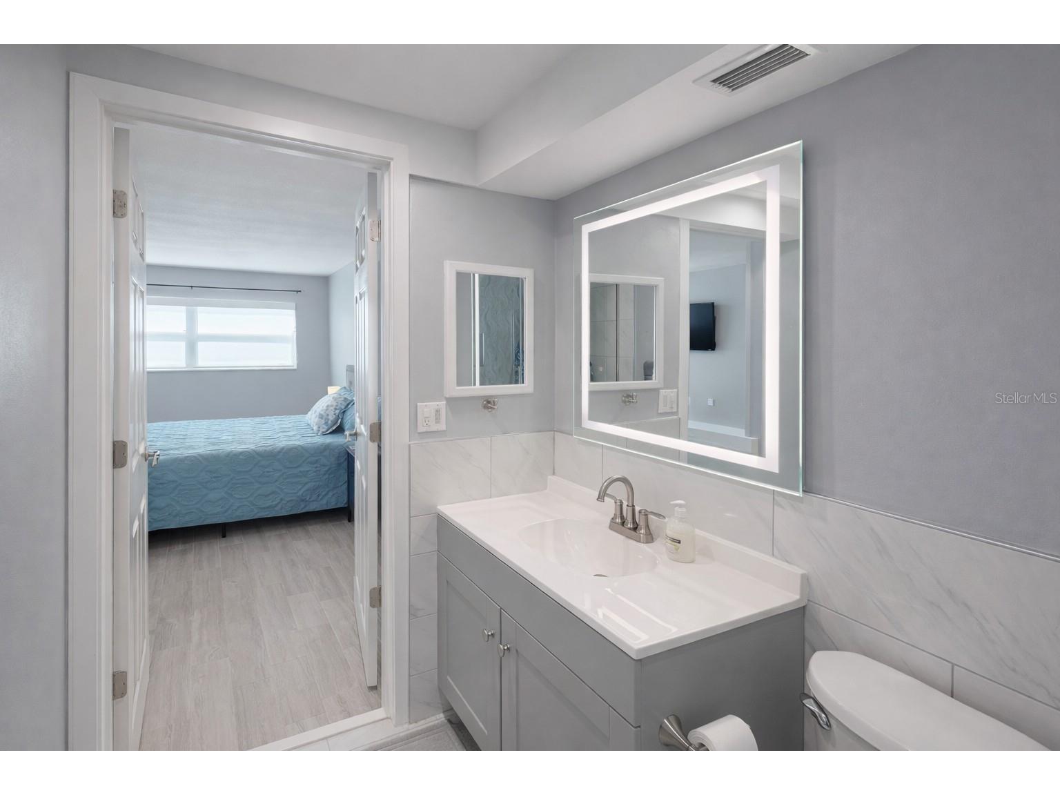 5575 Gulf Boulevard #124 Saint Pete Beach FL 33706 TB8487259 image12