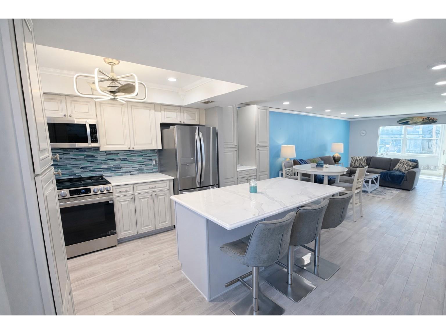 5575 Gulf Boulevard #124 Saint Pete Beach FL 33706 TB8487259 image2